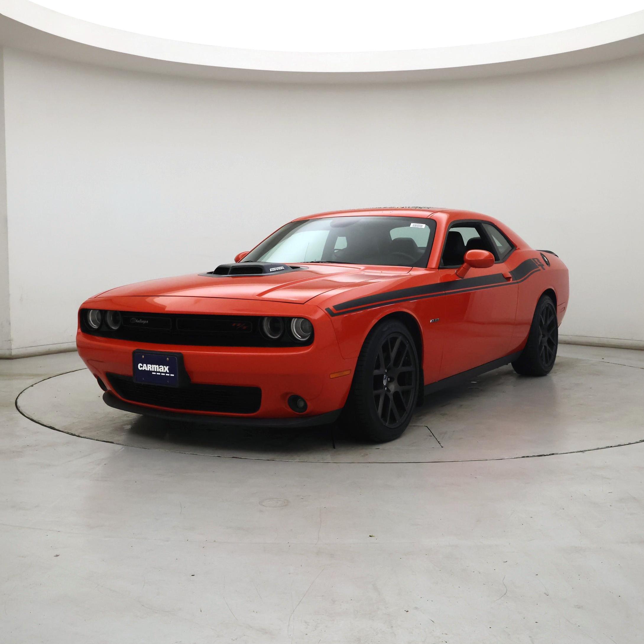 Thumbnail: 2016 Dodge Challenger - 4