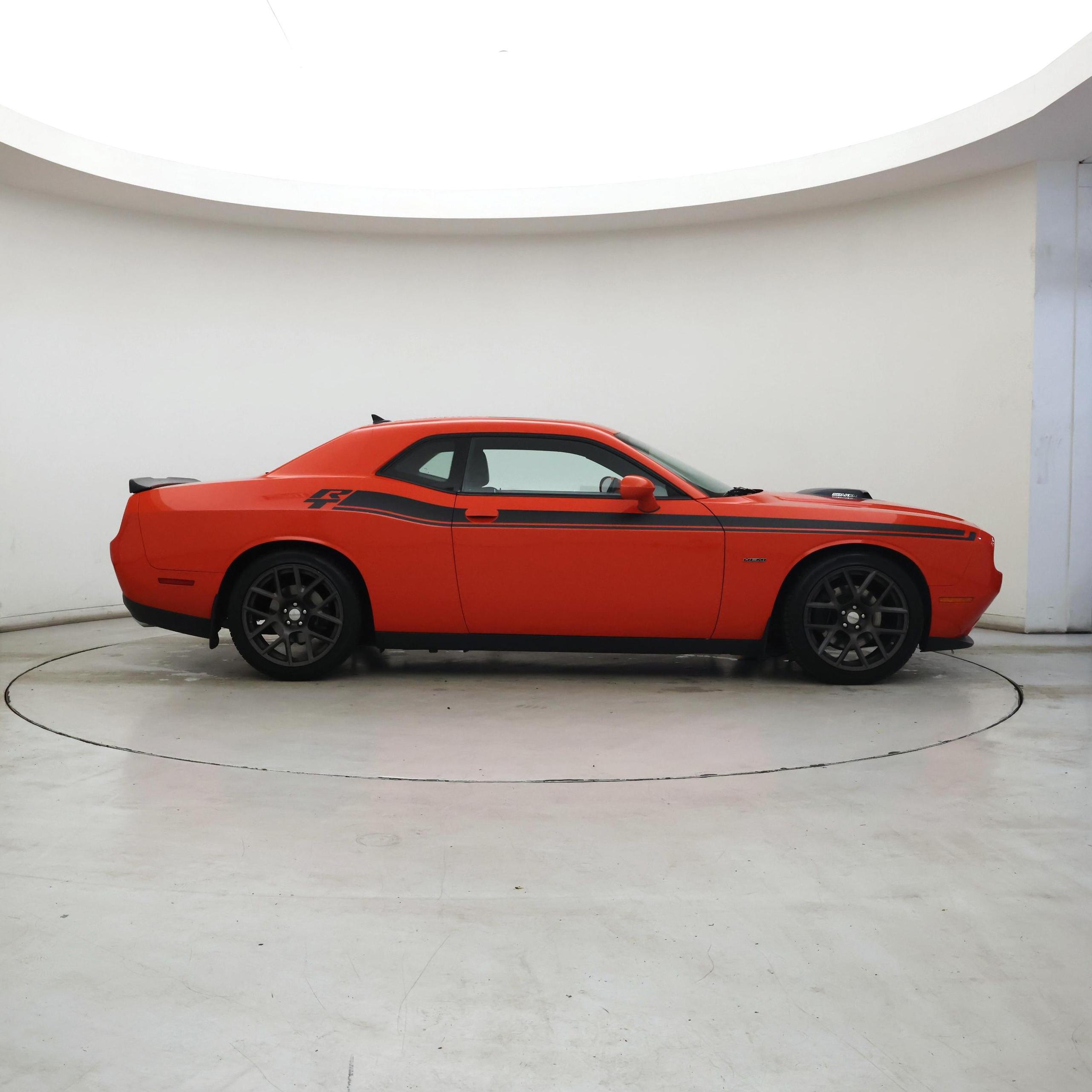 Thumbnail: 2016 Dodge Challenger - 7