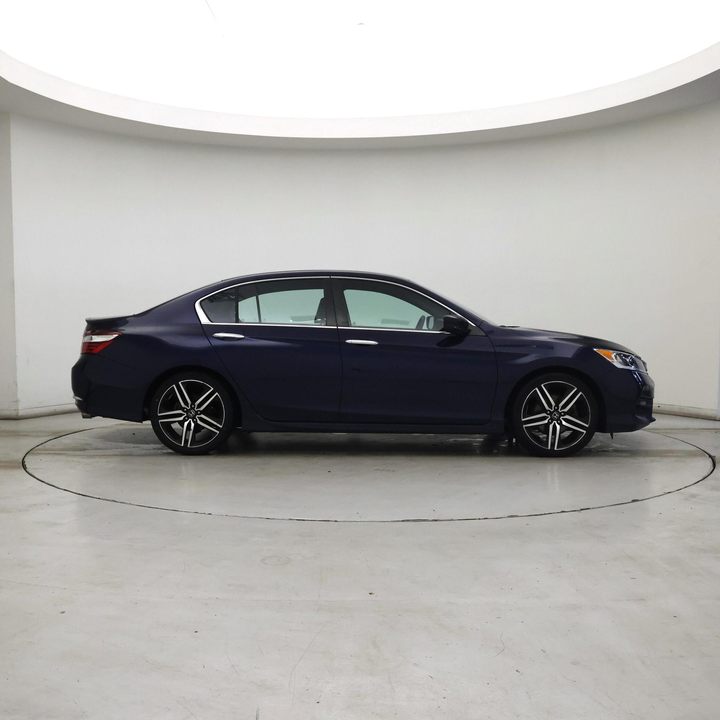 Thumbnail: 2016 Honda Accord - 7