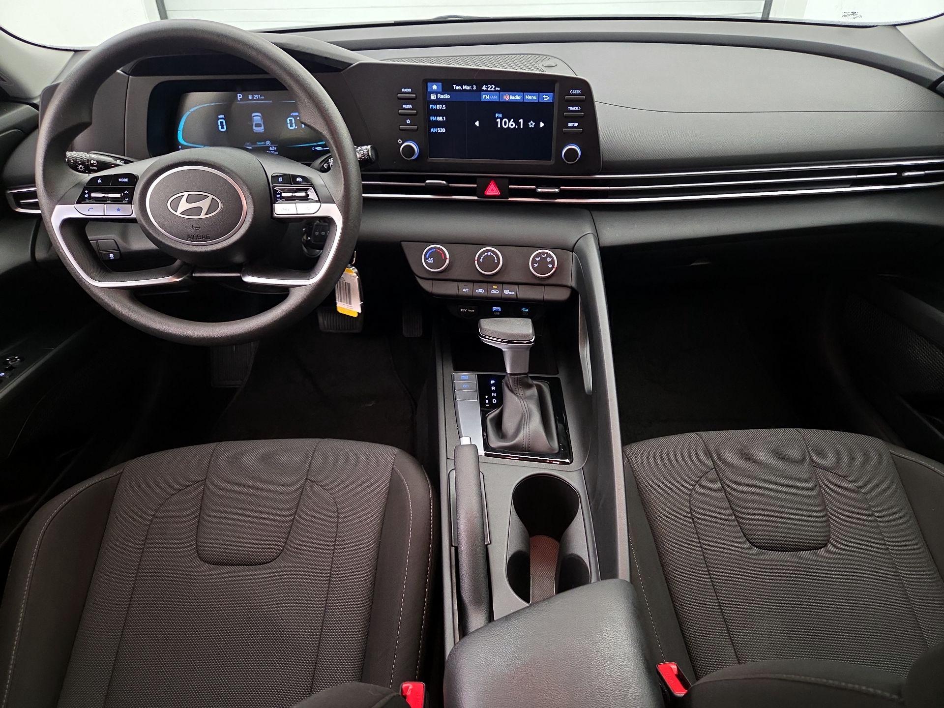 Thumbnail: 2024 Hyundai Elantra - 9