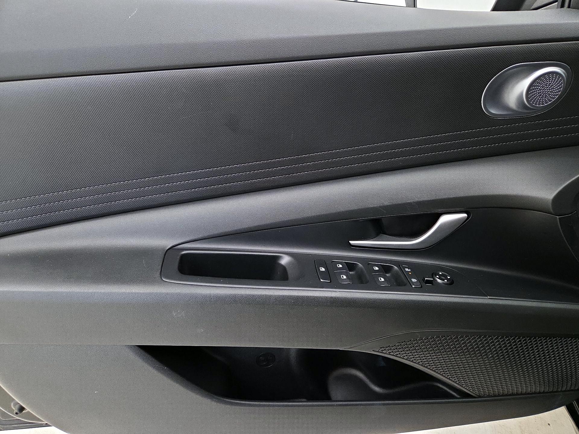 Thumbnail: 2024 Hyundai Elantra - 12