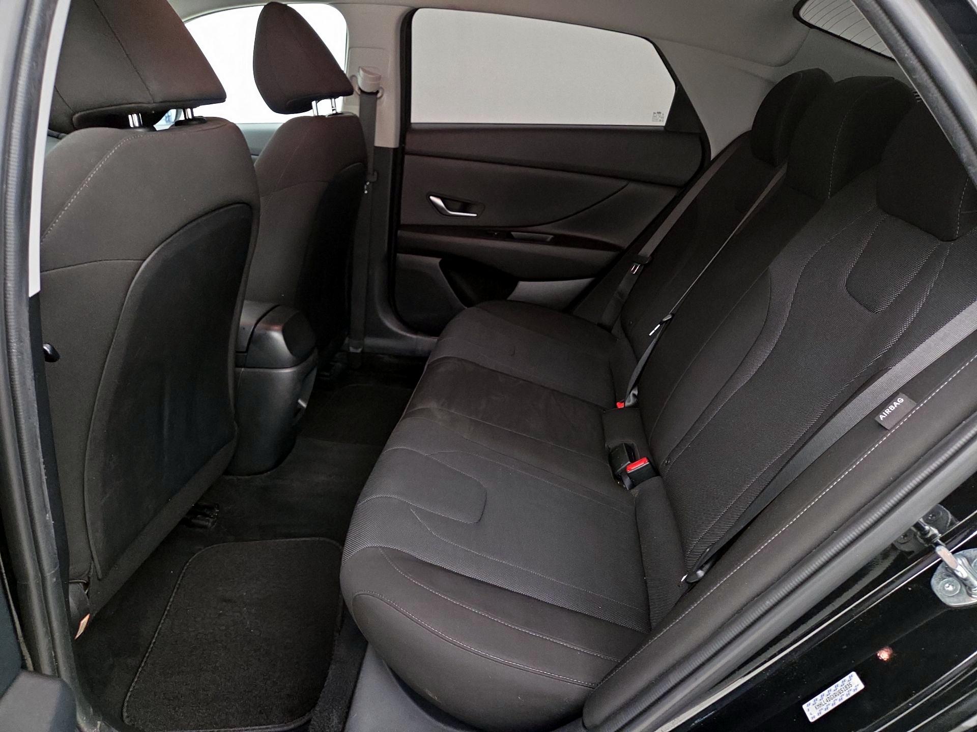 Thumbnail: 2024 Hyundai Elantra - 19