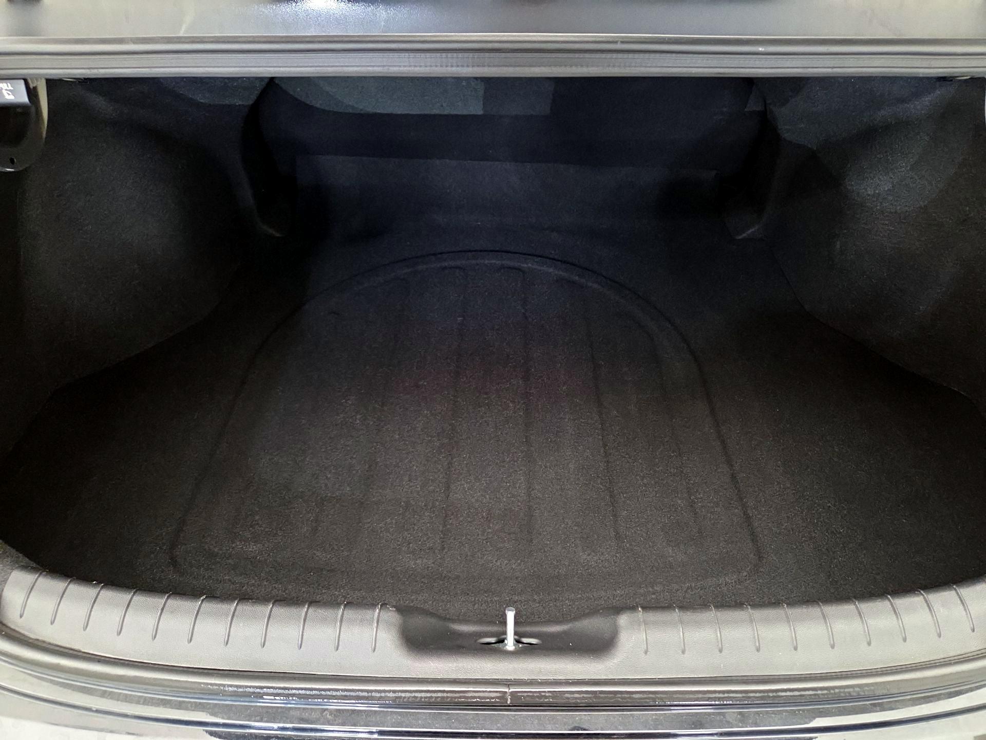 Thumbnail: 2024 Hyundai Elantra - 20