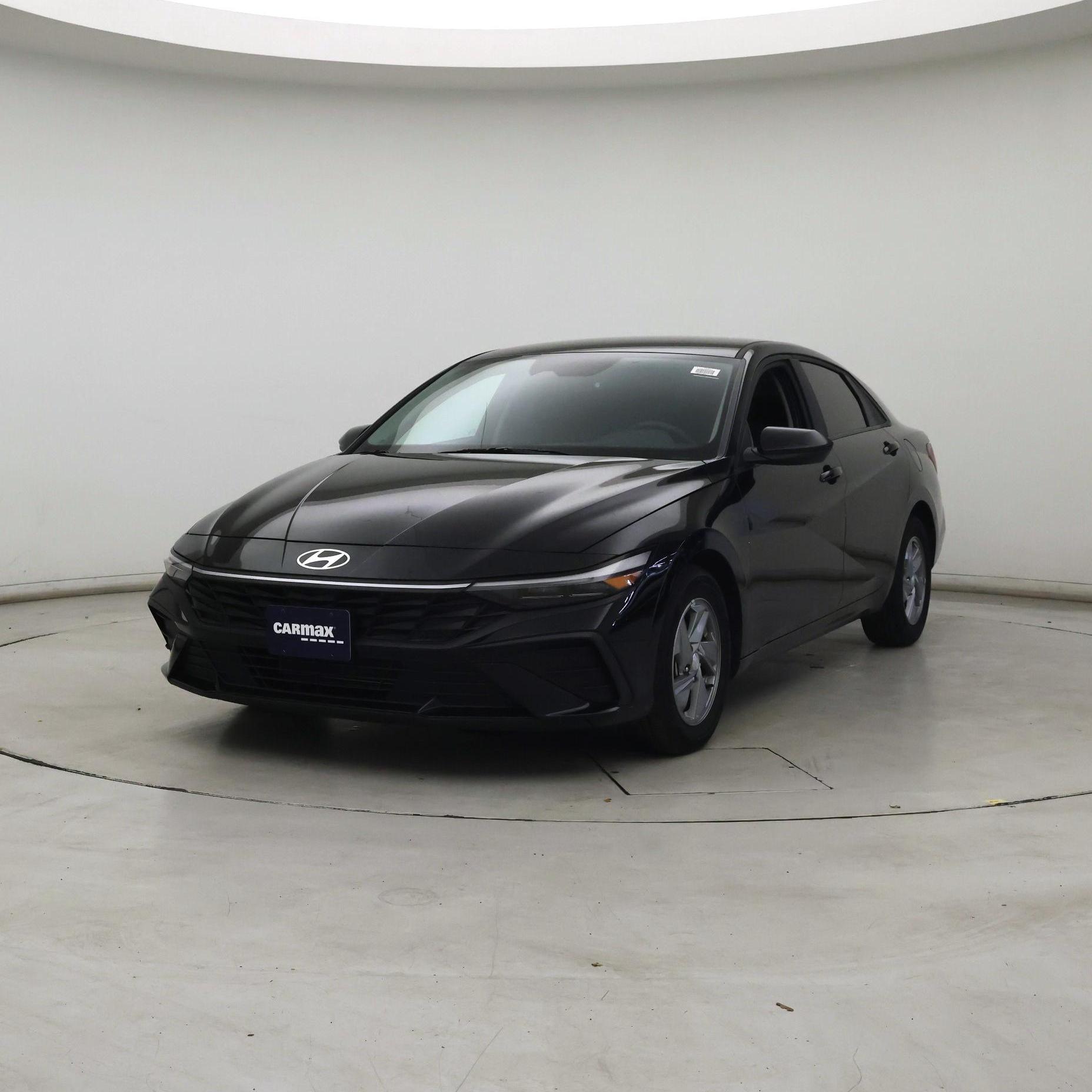 Thumbnail: 2024 Hyundai Elantra - 4