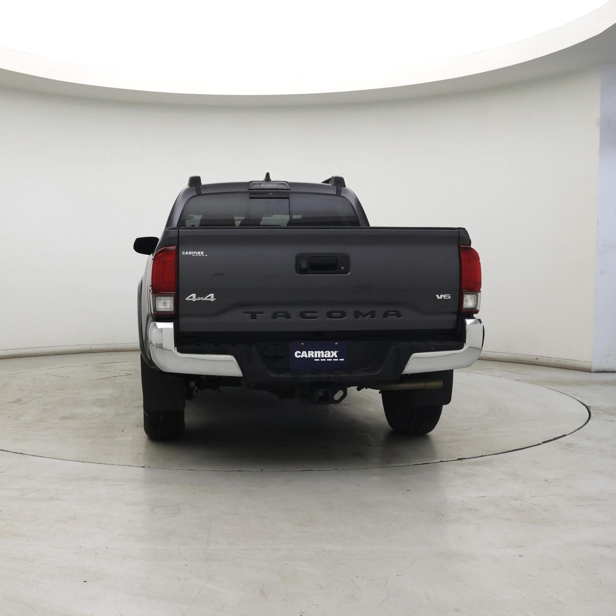 Thumbnail: 2022 Toyota Tacoma - 6