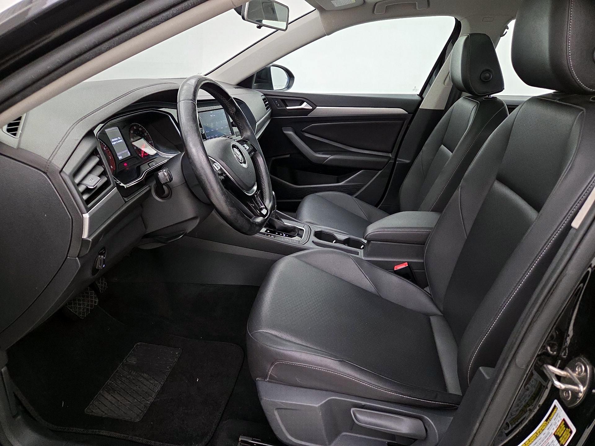 Thumbnail: 2019 Volkswagen Jetta - 11