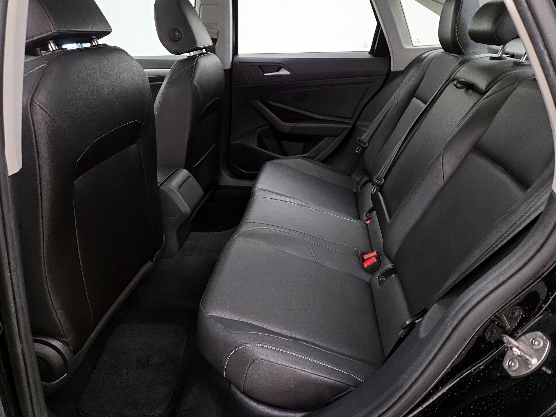 Thumbnail: 2019 Volkswagen Jetta - 20