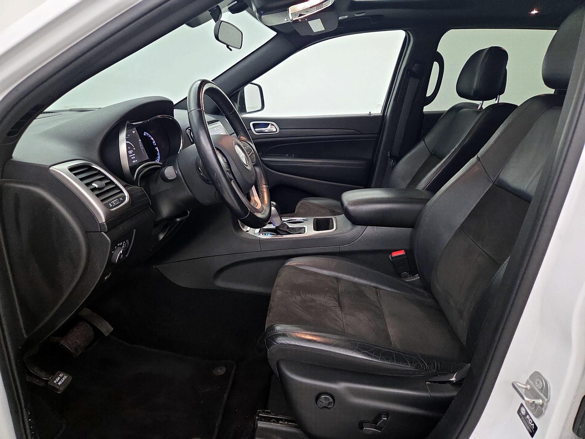 Thumbnail: 2021 Jeep Grand Cherokee - 11