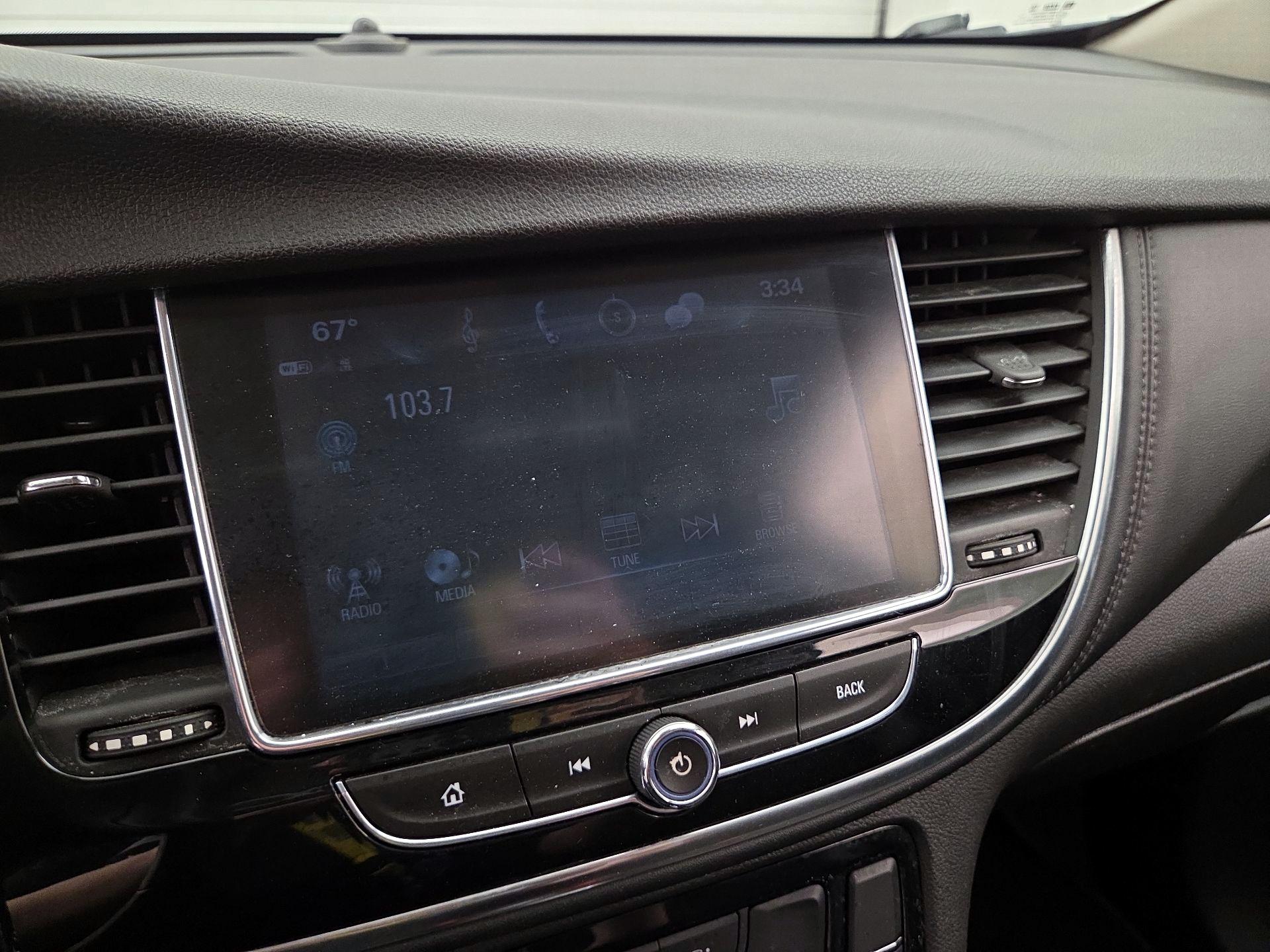 Thumbnail: 2018 Buick Encore - 15