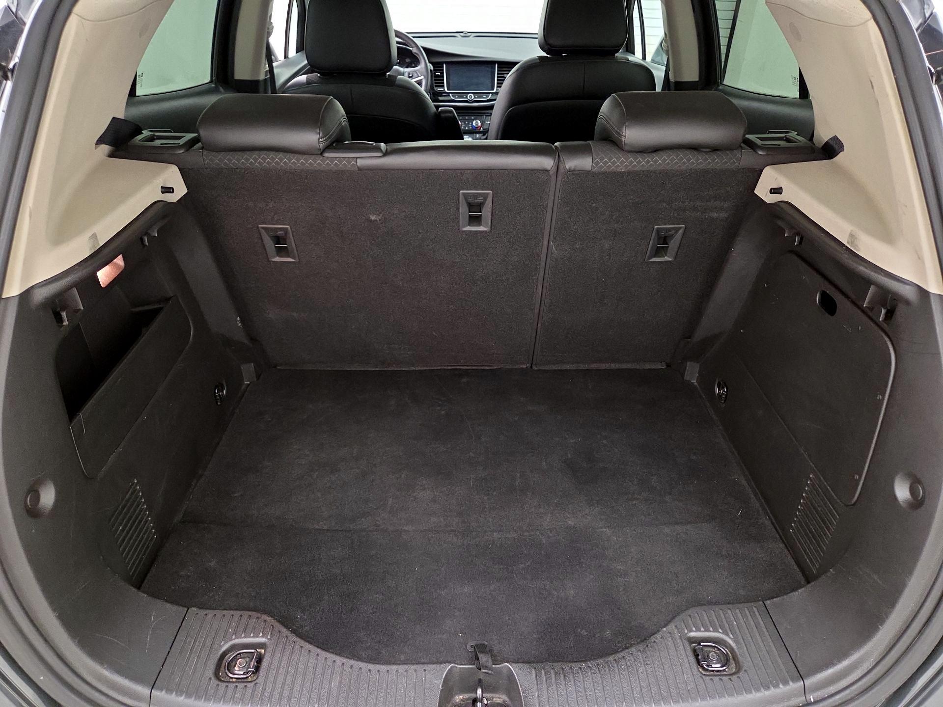 Thumbnail: 2018 Buick Encore - 20