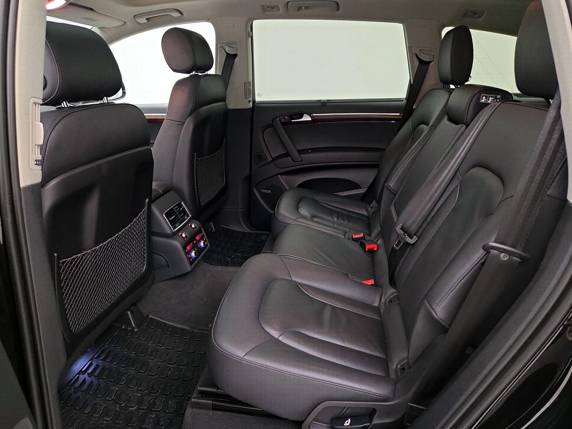 Thumbnail: 2015 Audi Q7 - 19