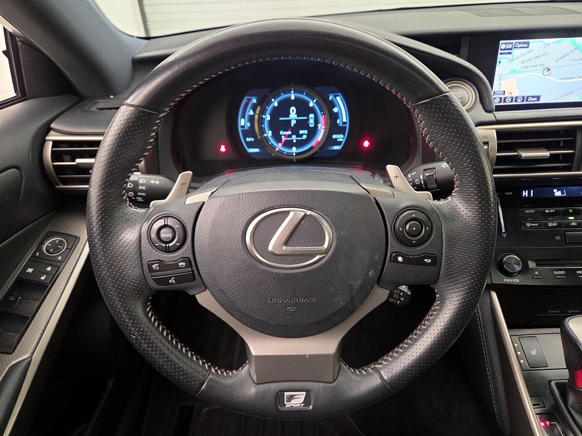 Thumbnail: 2014 Lexus IS - 10