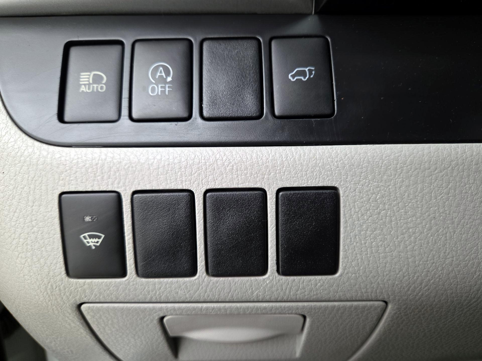 Thumbnail: 2019 Toyota Highlander - 13