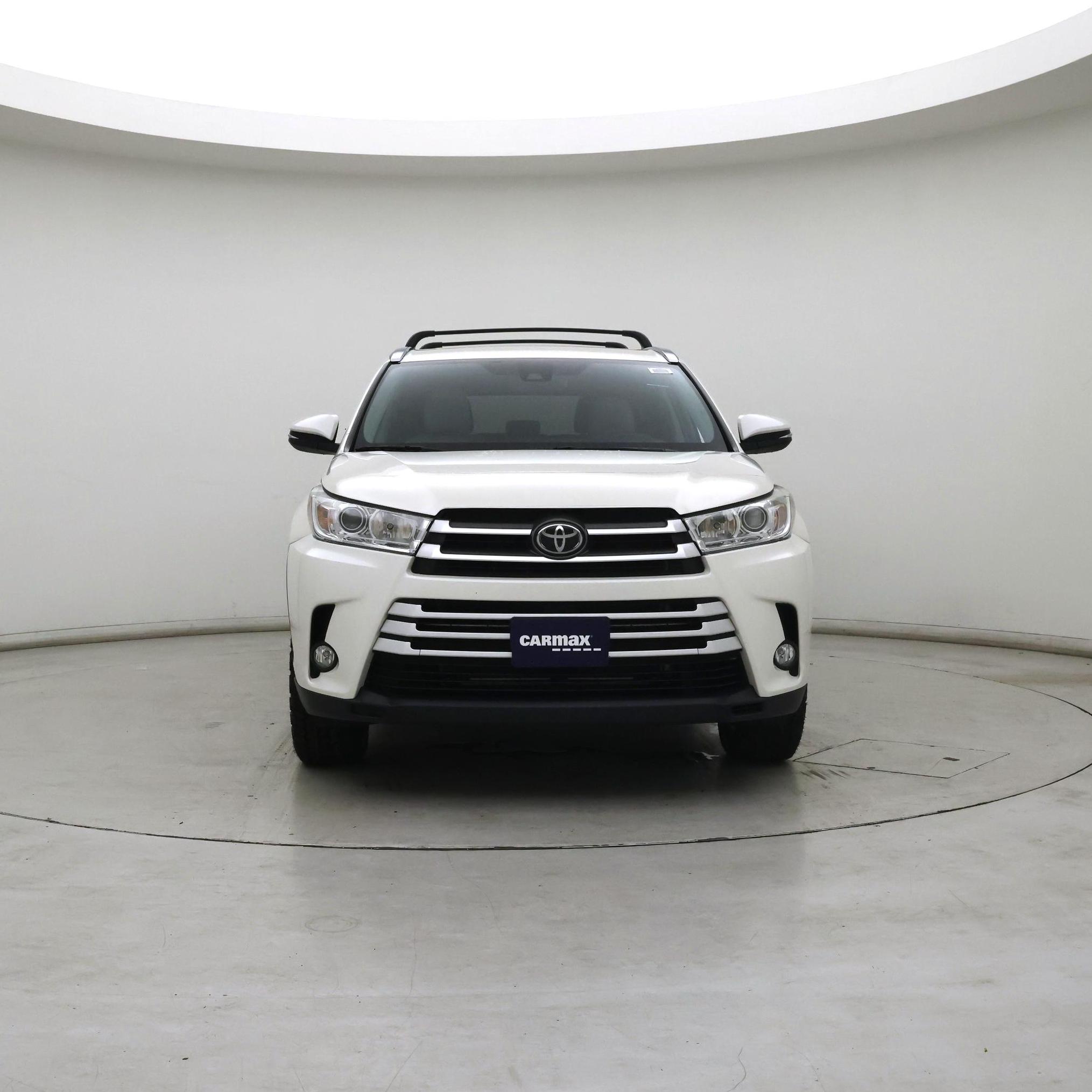 Thumbnail: 2019 Toyota Highlander - 5