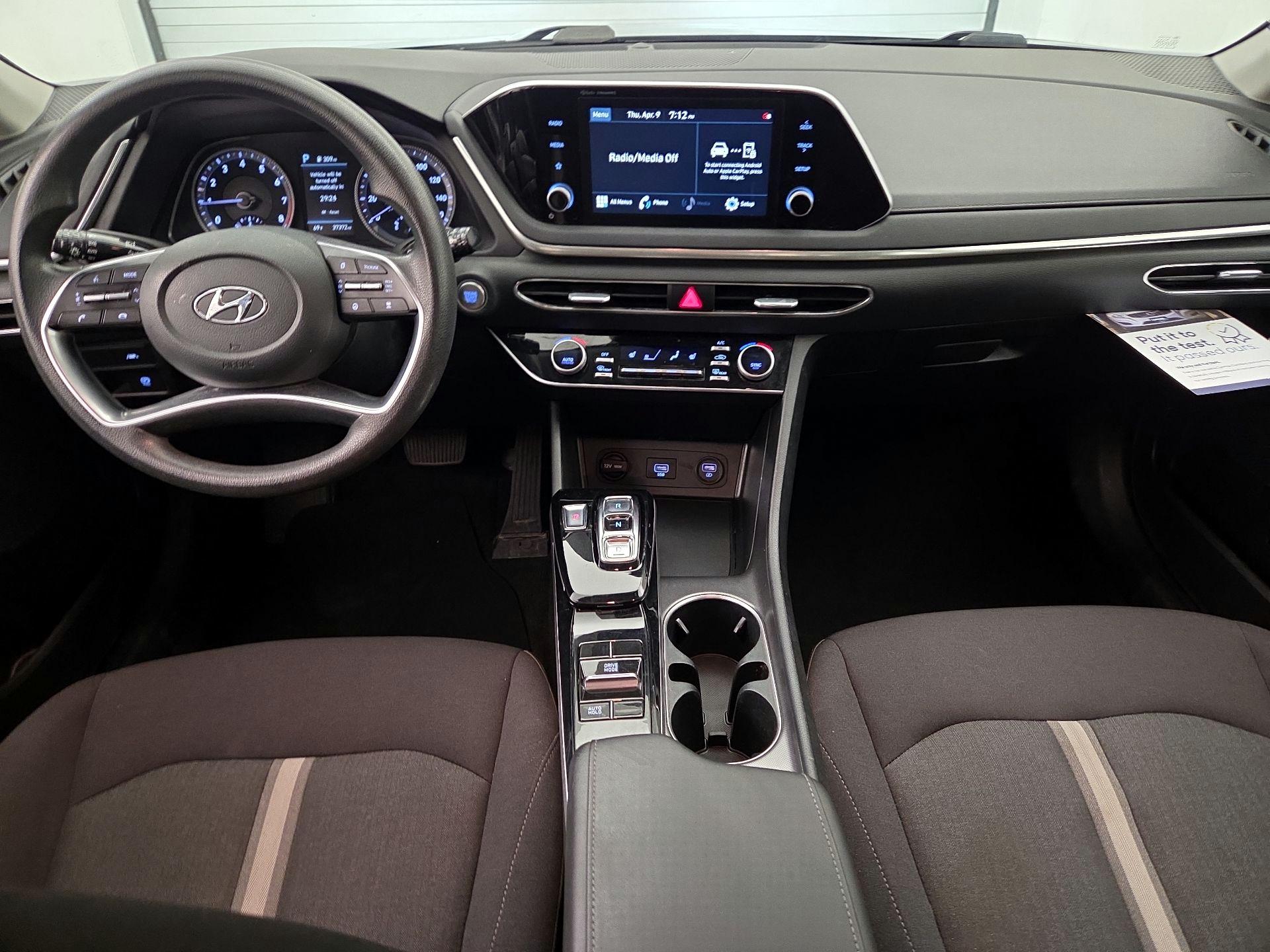 Thumbnail: 2022 Hyundai Sonata - 9