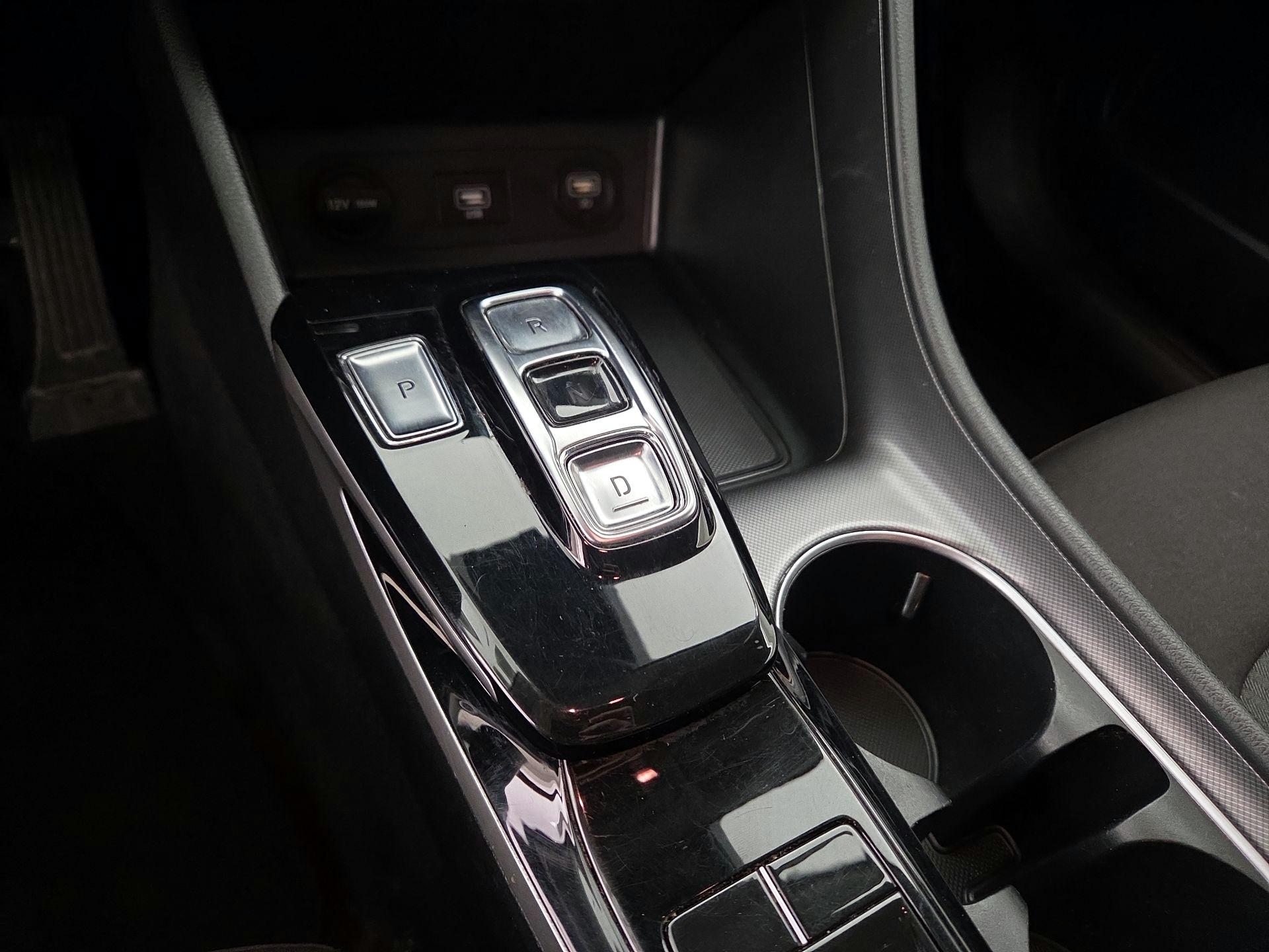 Thumbnail: 2022 Hyundai Sonata - 17