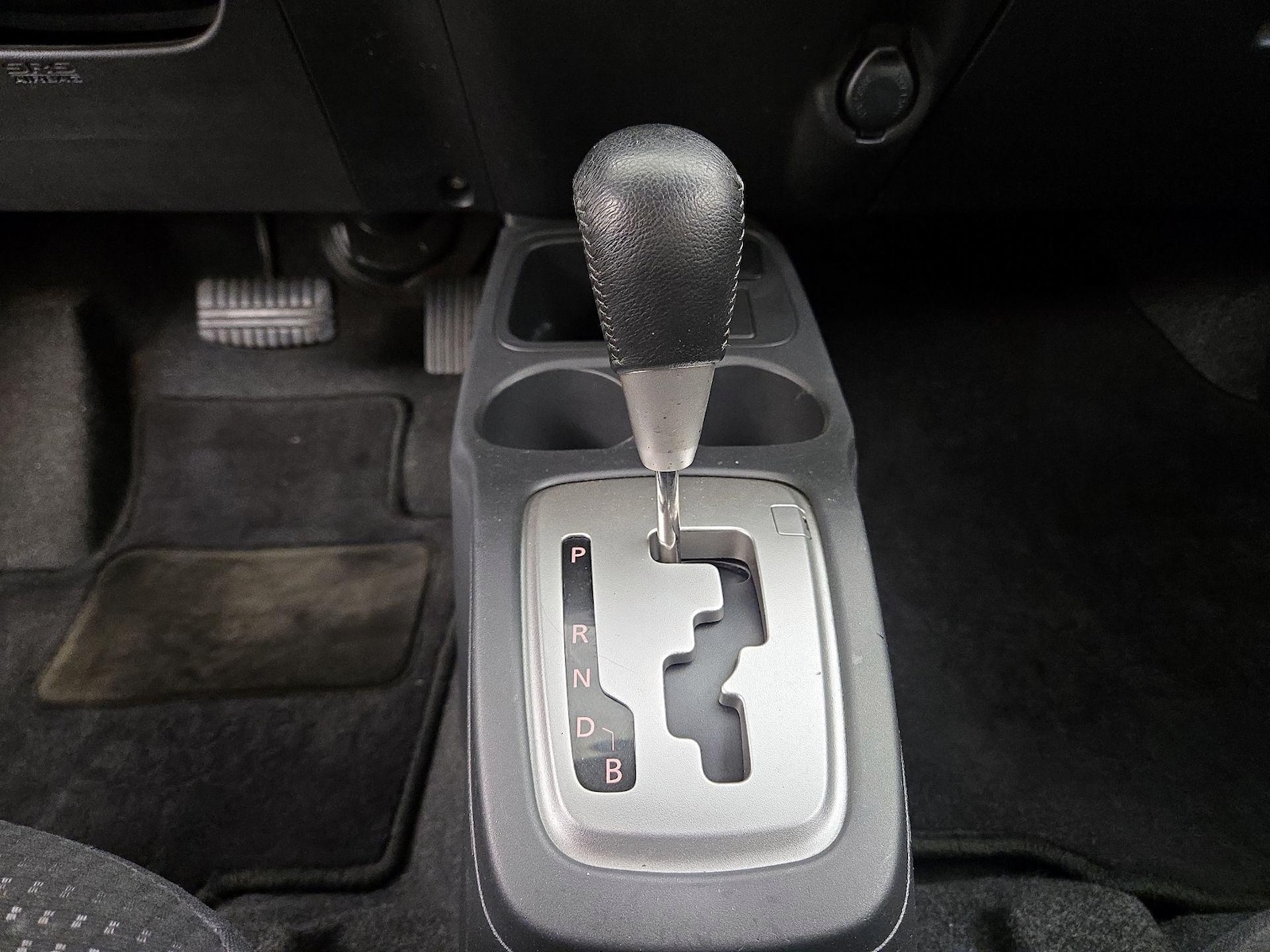2015 Mitsubishi Mirage ES - Photo 17