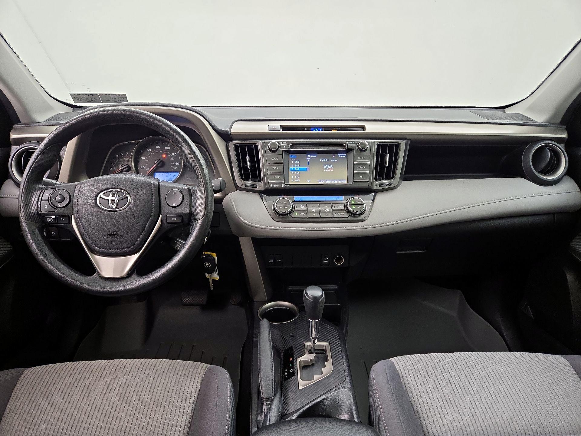 Thumbnail: 2014 Toyota RAV4 - 9