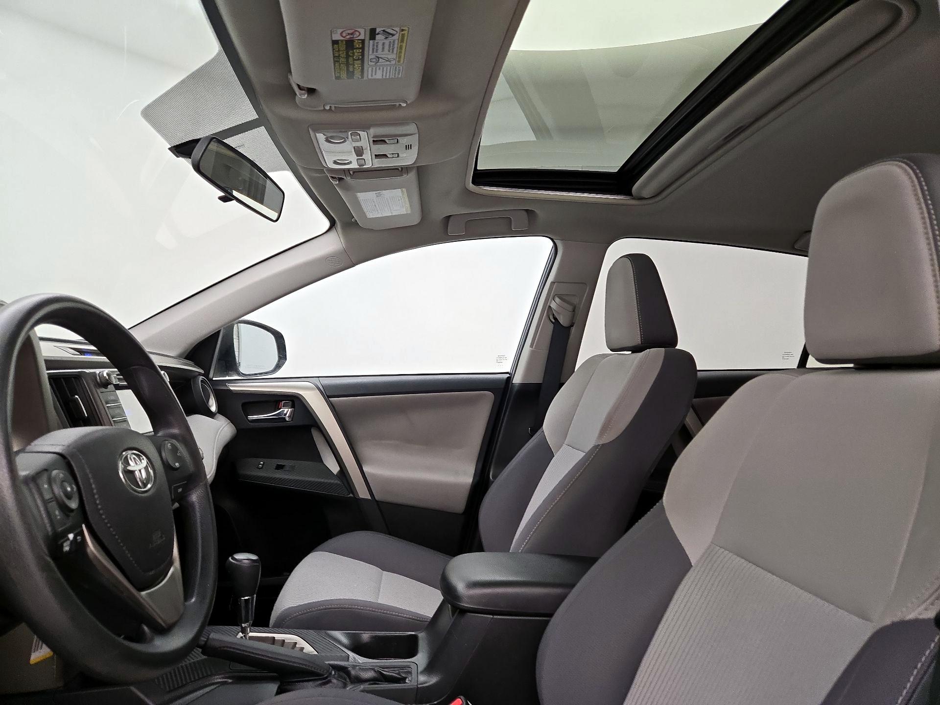 Thumbnail: 2014 Toyota RAV4 - 18