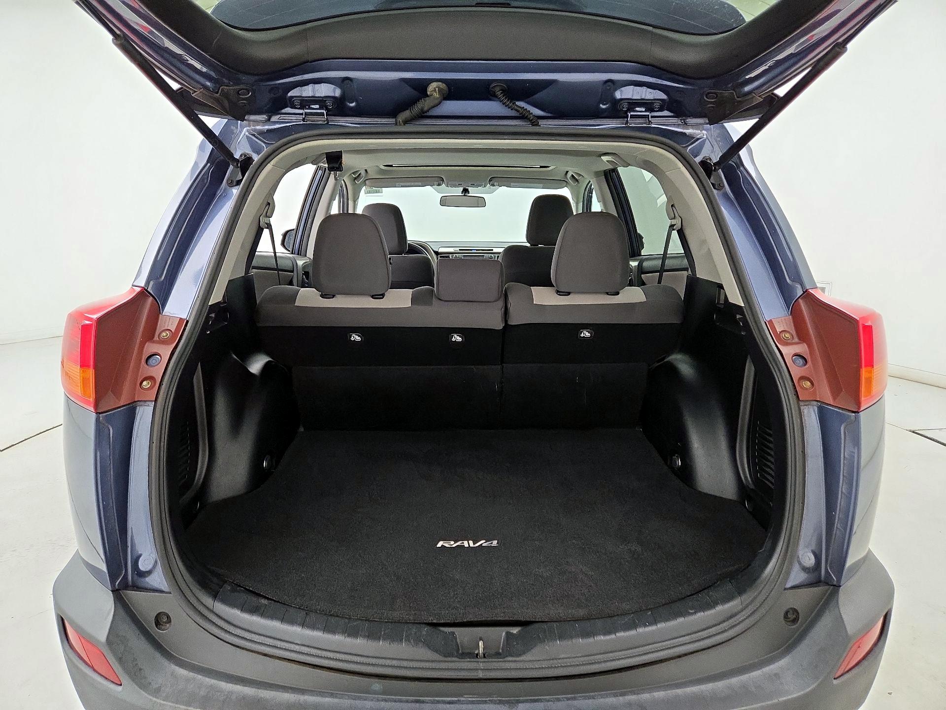 Thumbnail: 2014 Toyota RAV4 - 20