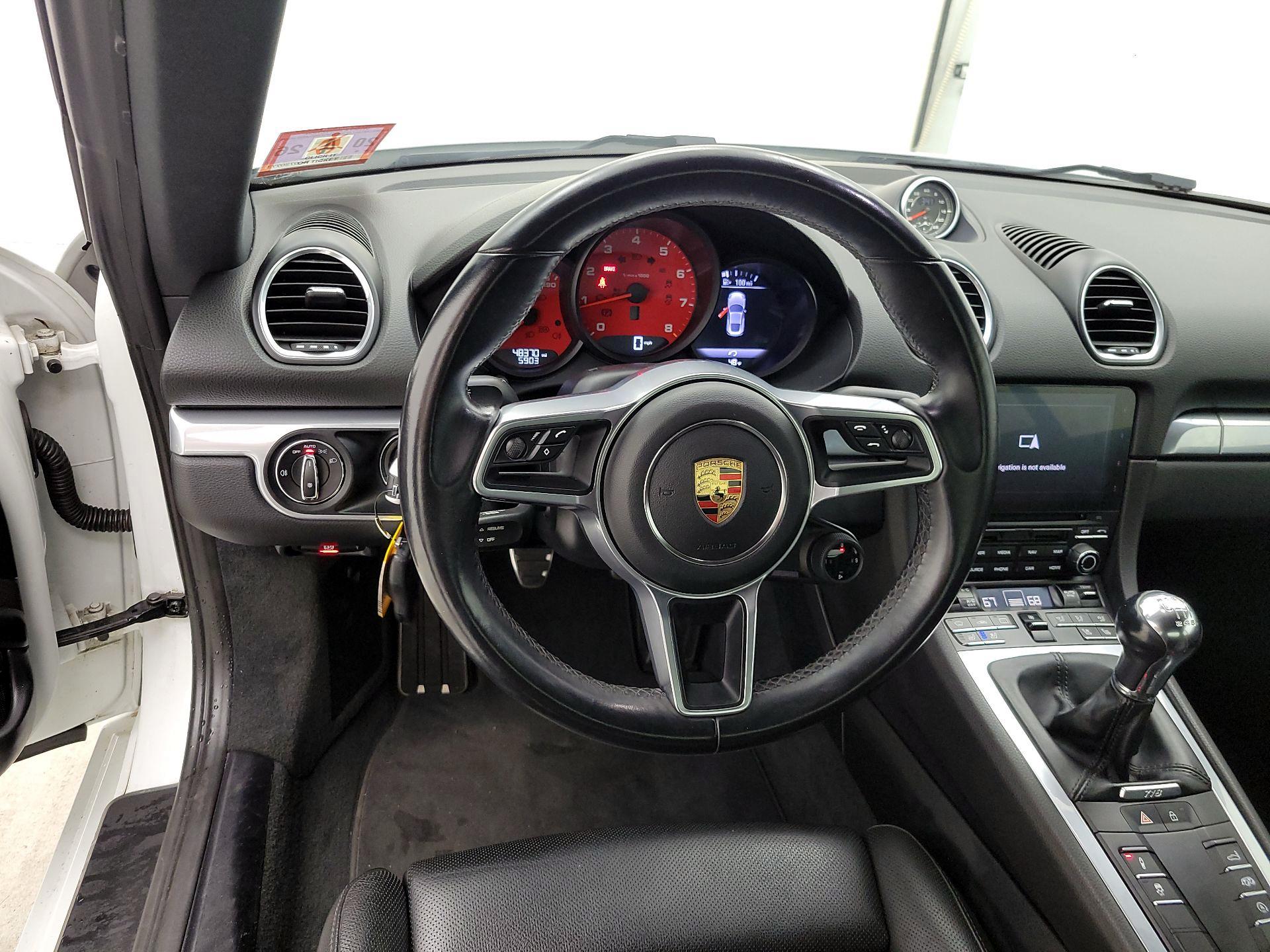 Thumbnail: 2019 Porsche 718 Cayman - 10