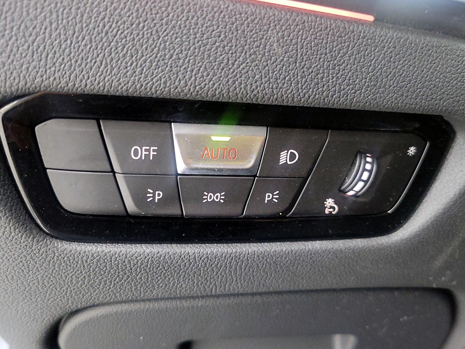 Thumbnail: 2022 BMW M4 - 13