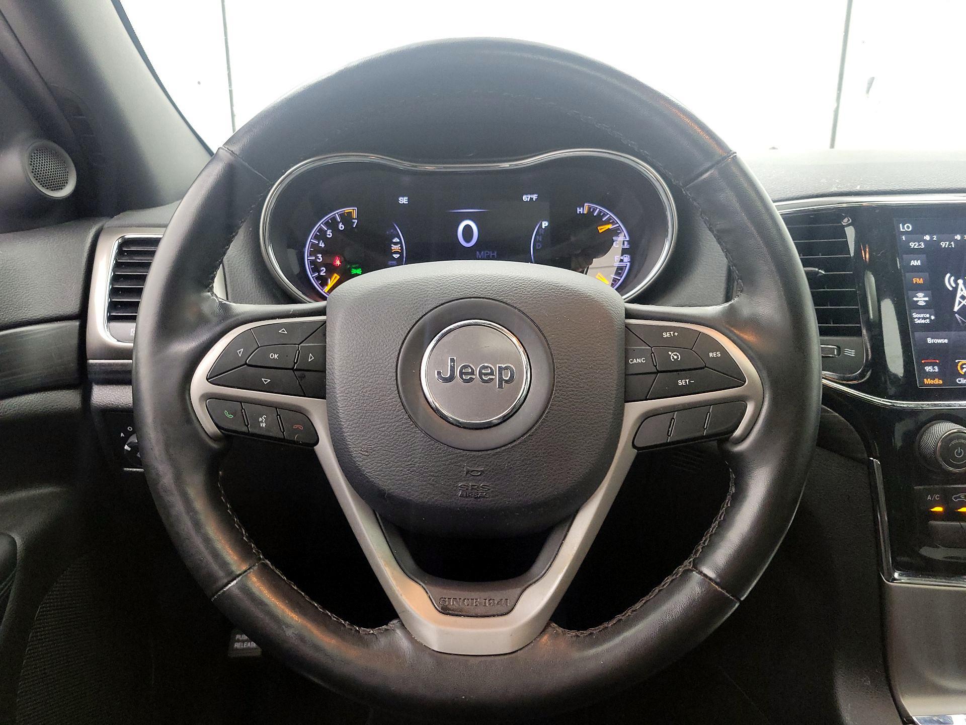 Thumbnail: 2020 Jeep Grand Cherokee - 10