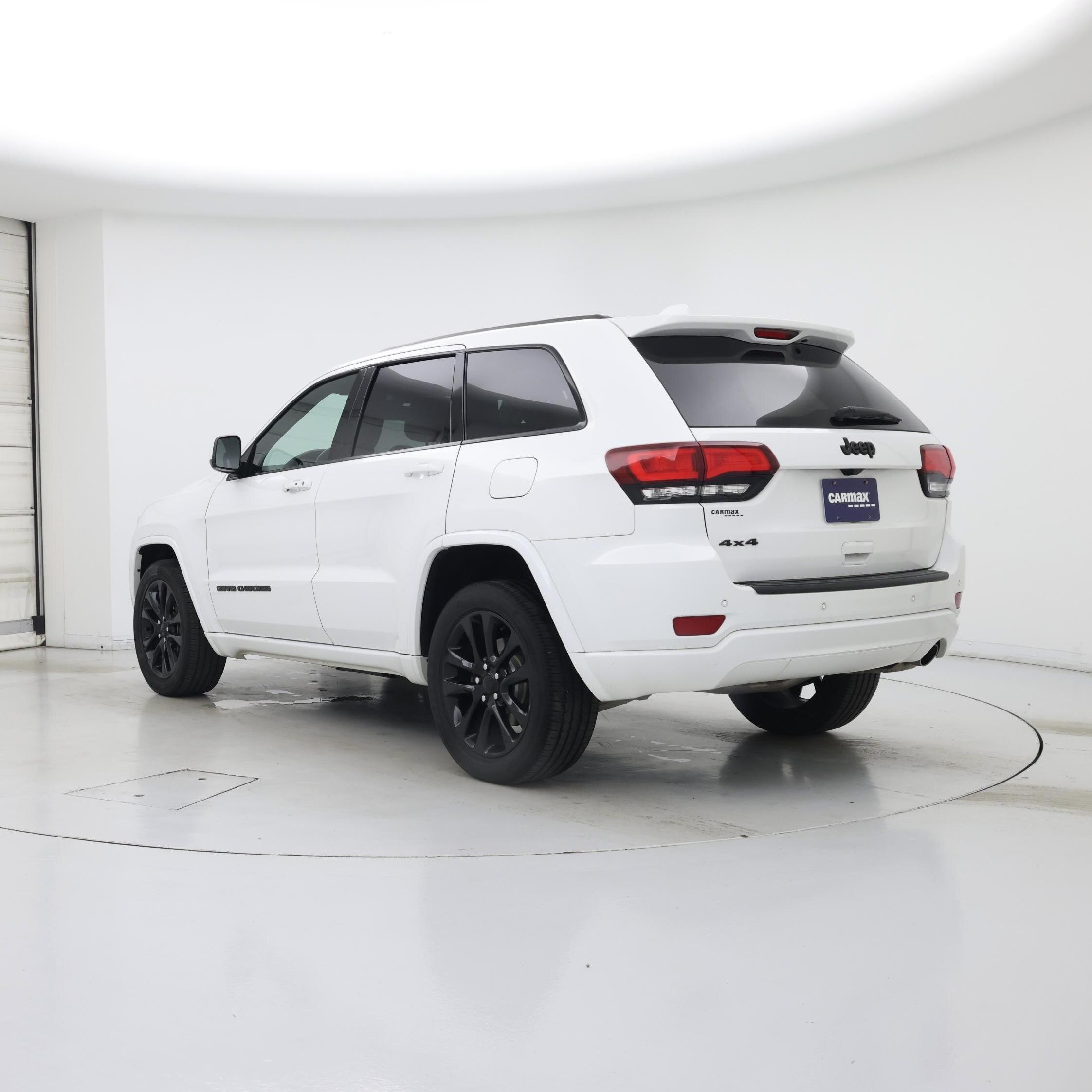 Thumbnail: 2020 Jeep Grand Cherokee - 2