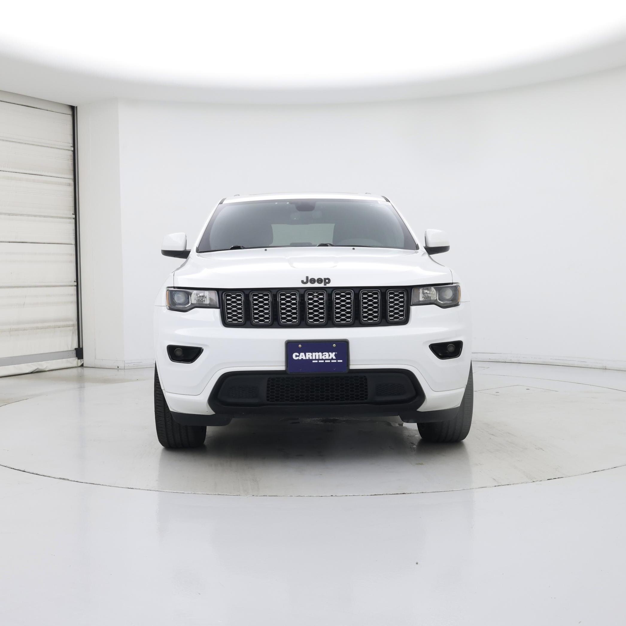 Thumbnail: 2020 Jeep Grand Cherokee - 5
