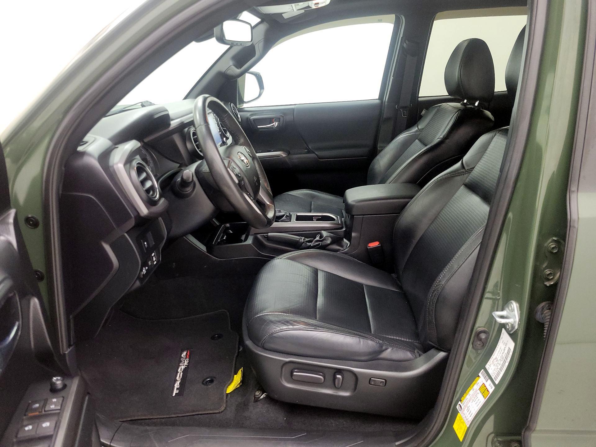 Thumbnail: 2022 Toyota Tacoma - 11