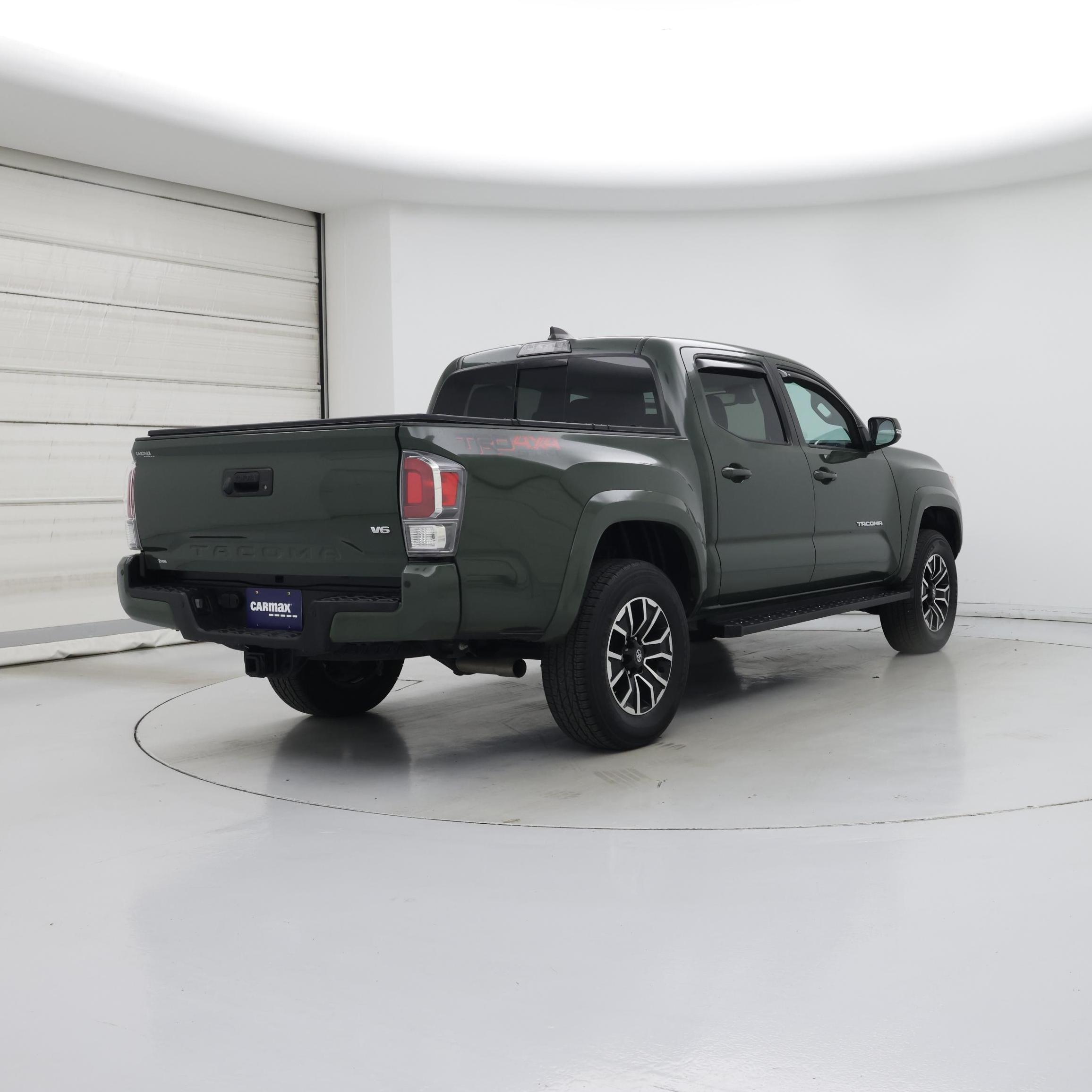Thumbnail: 2022 Toyota Tacoma - 8