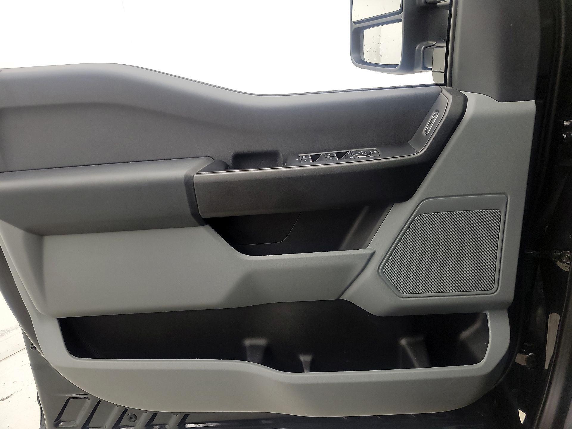 Thumbnail: 2024 Ford F-250 - 12