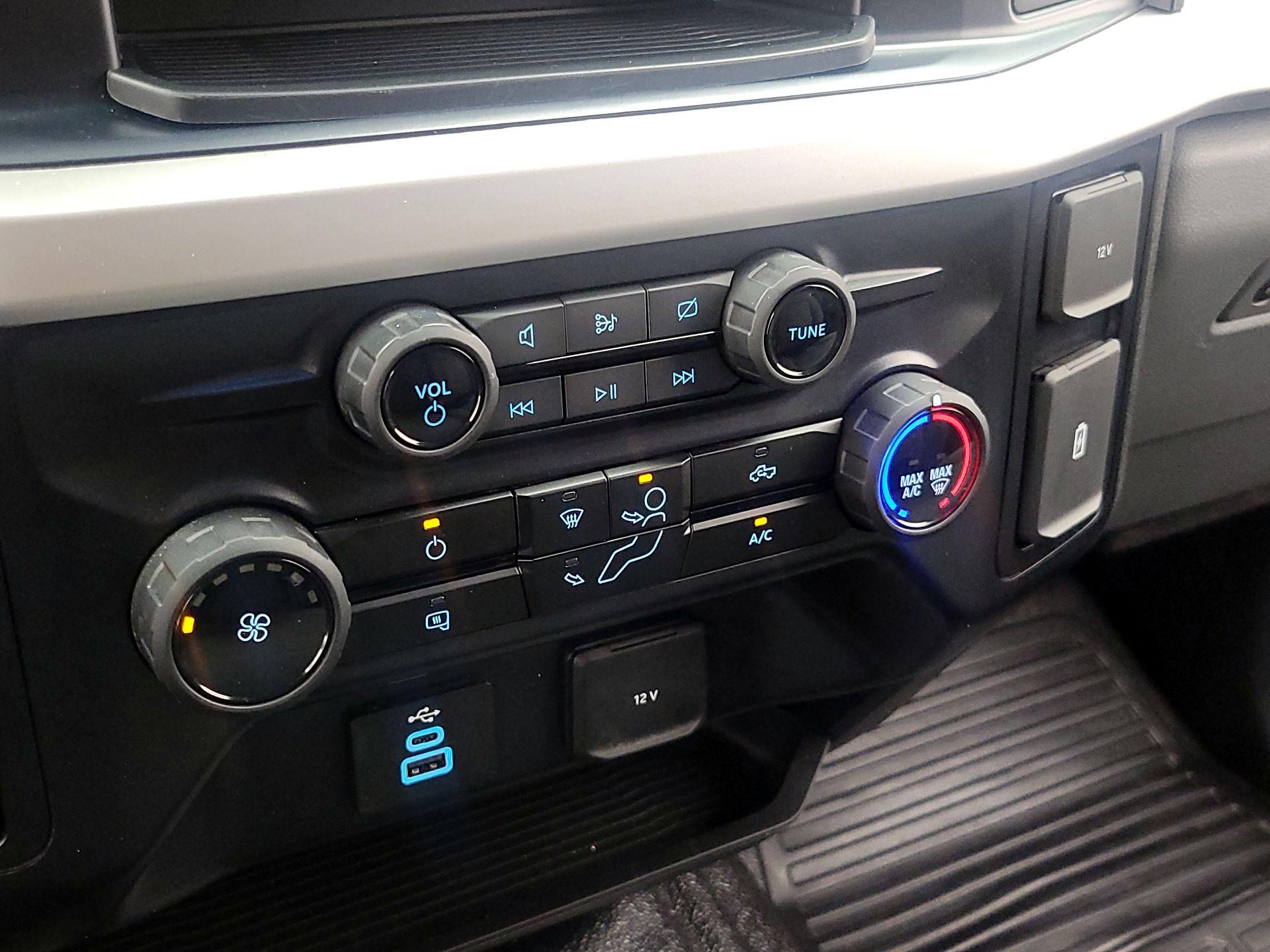 Thumbnail: 2024 Ford F-250 - 16