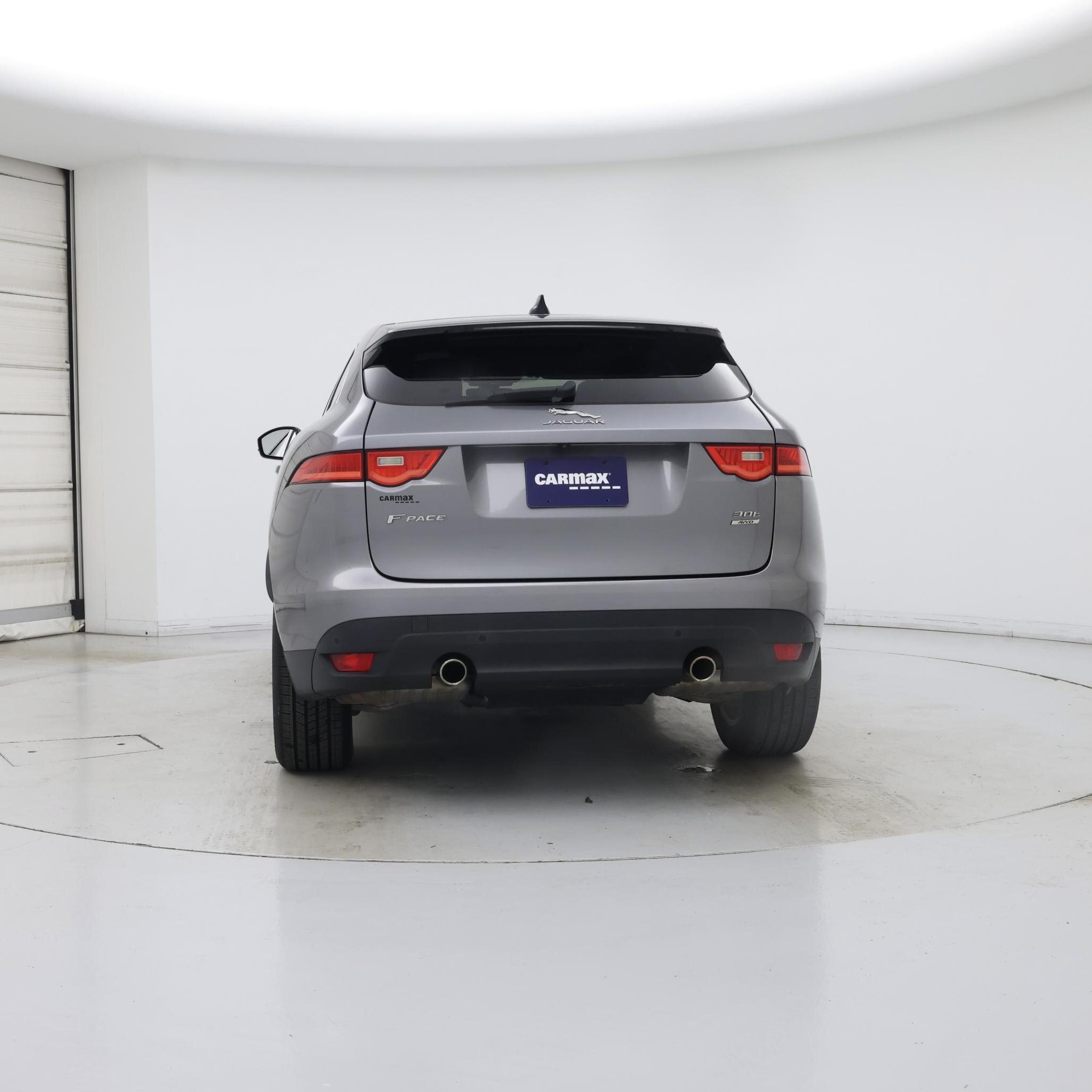 Thumbnail: 2020 Jaguar F-Pace - 6