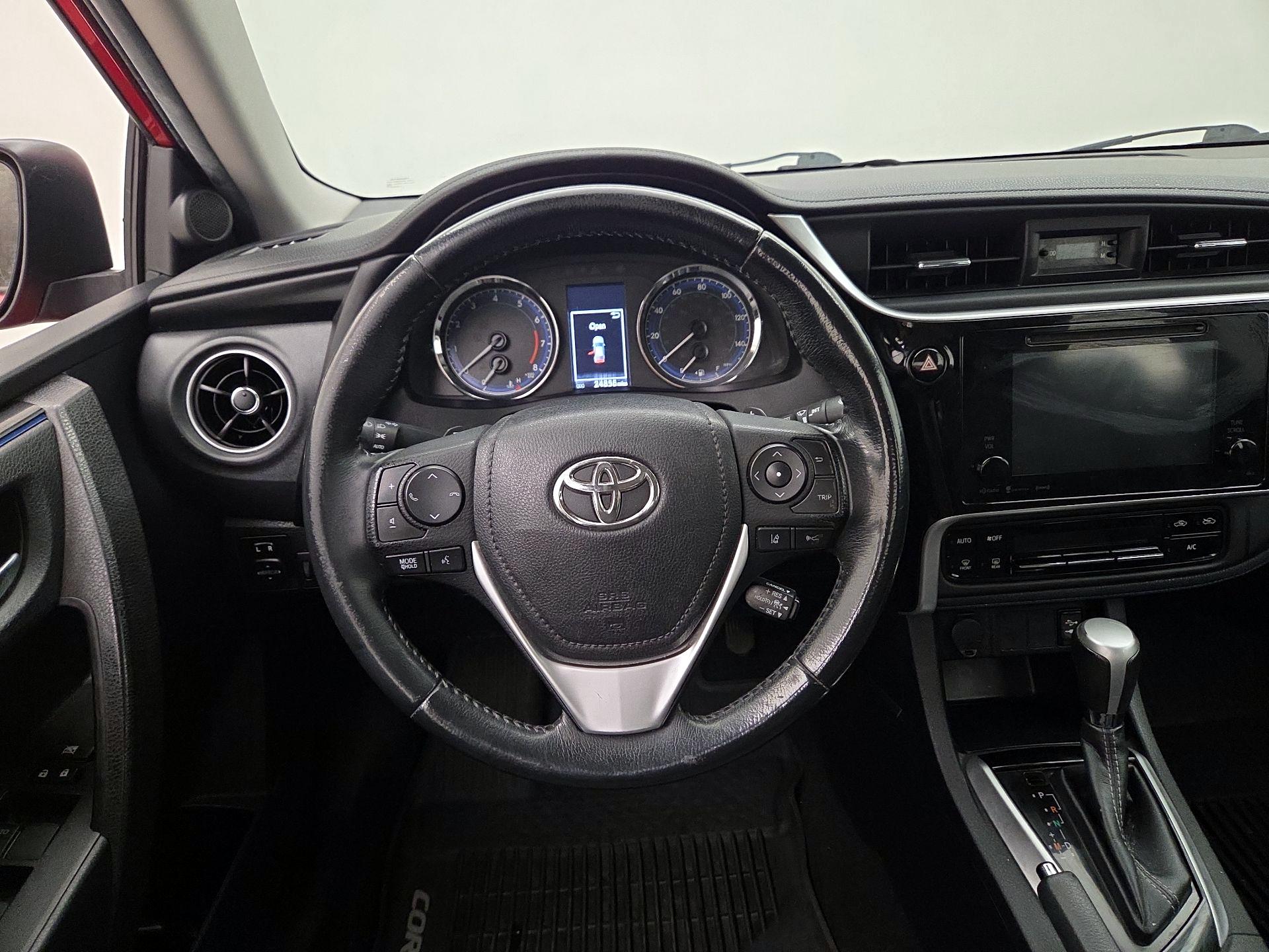 Thumbnail: 2019 Toyota Corolla - 10