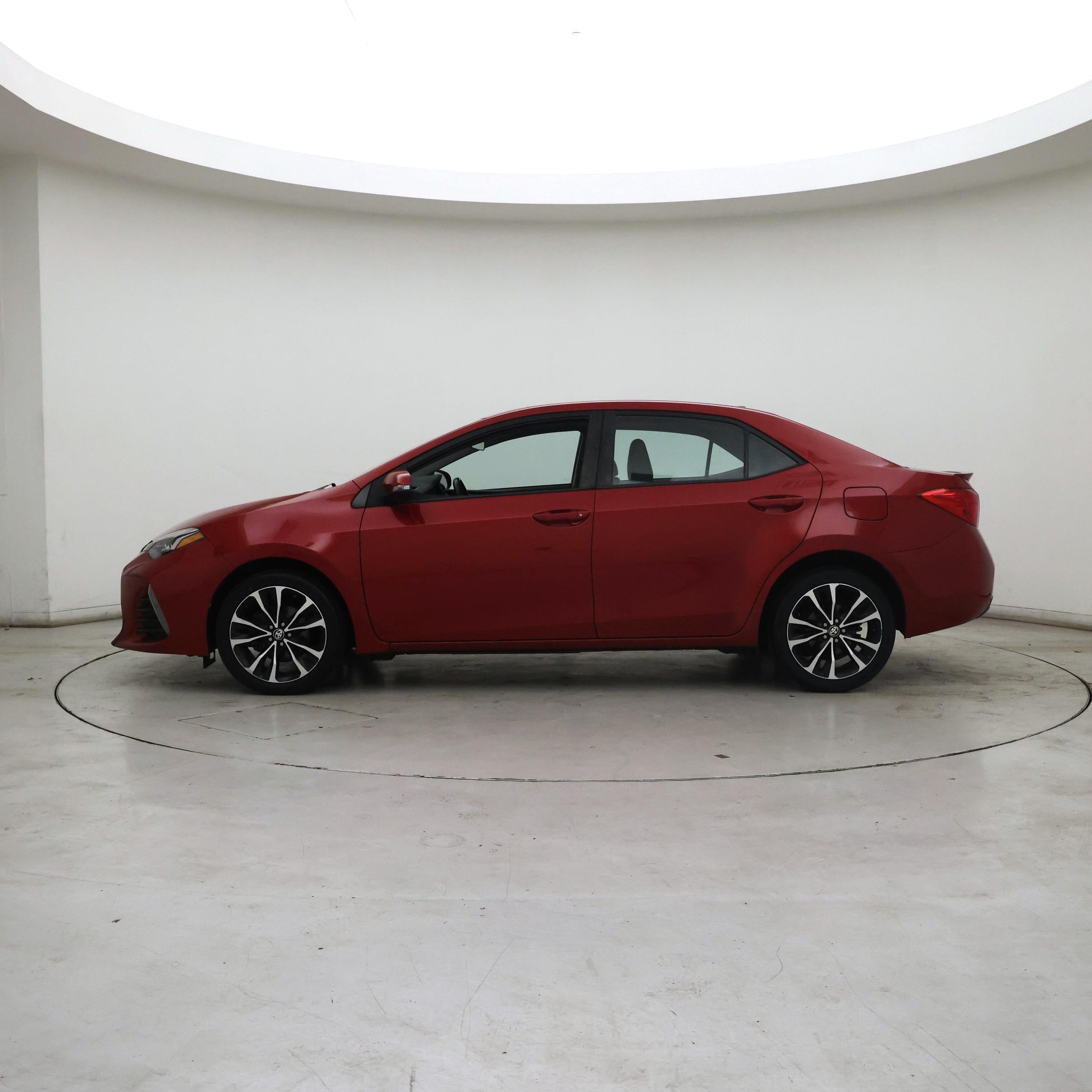 Thumbnail: 2019 Toyota Corolla - 3