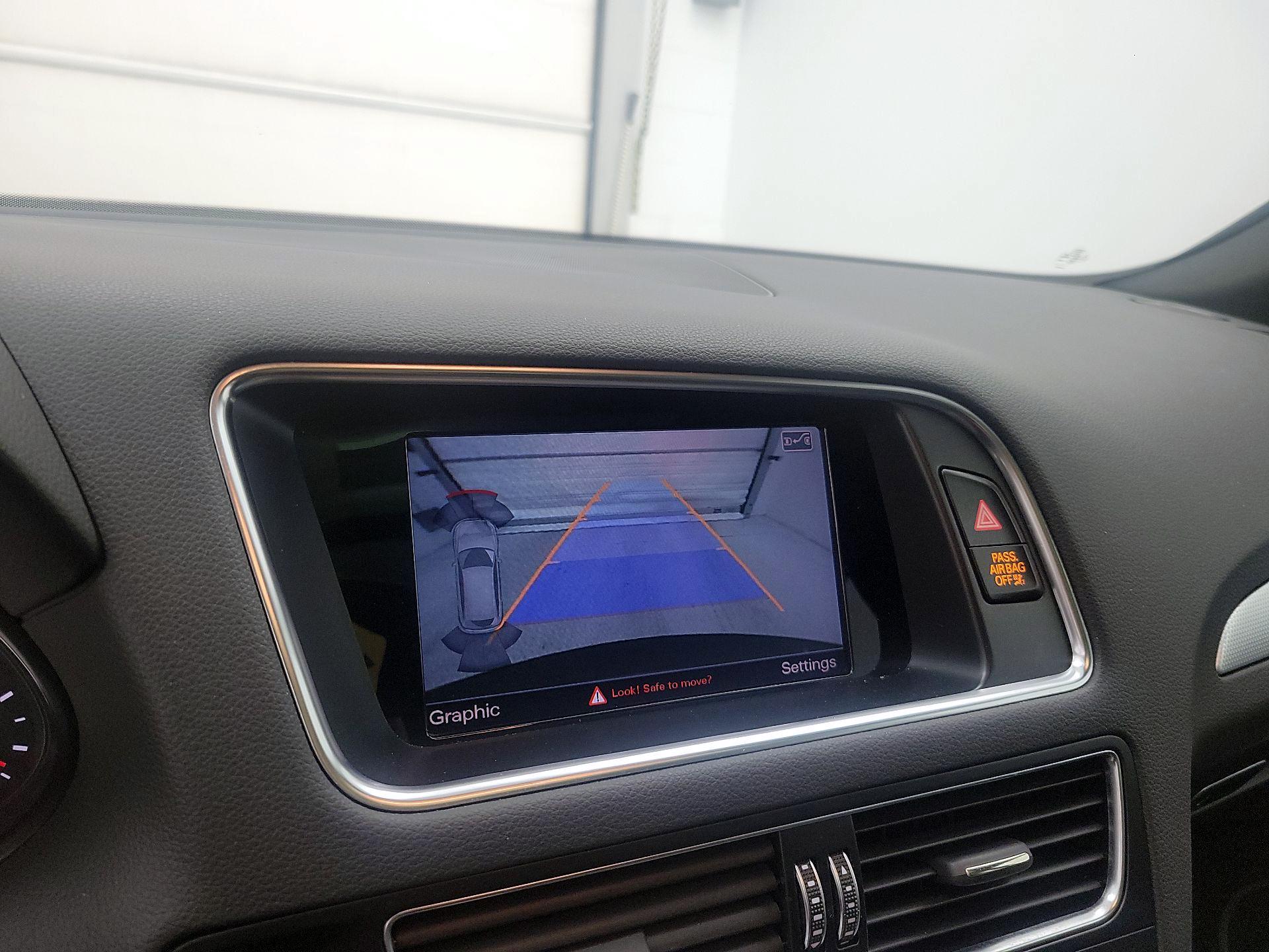 Thumbnail: 2017 Audi Q5 - 15