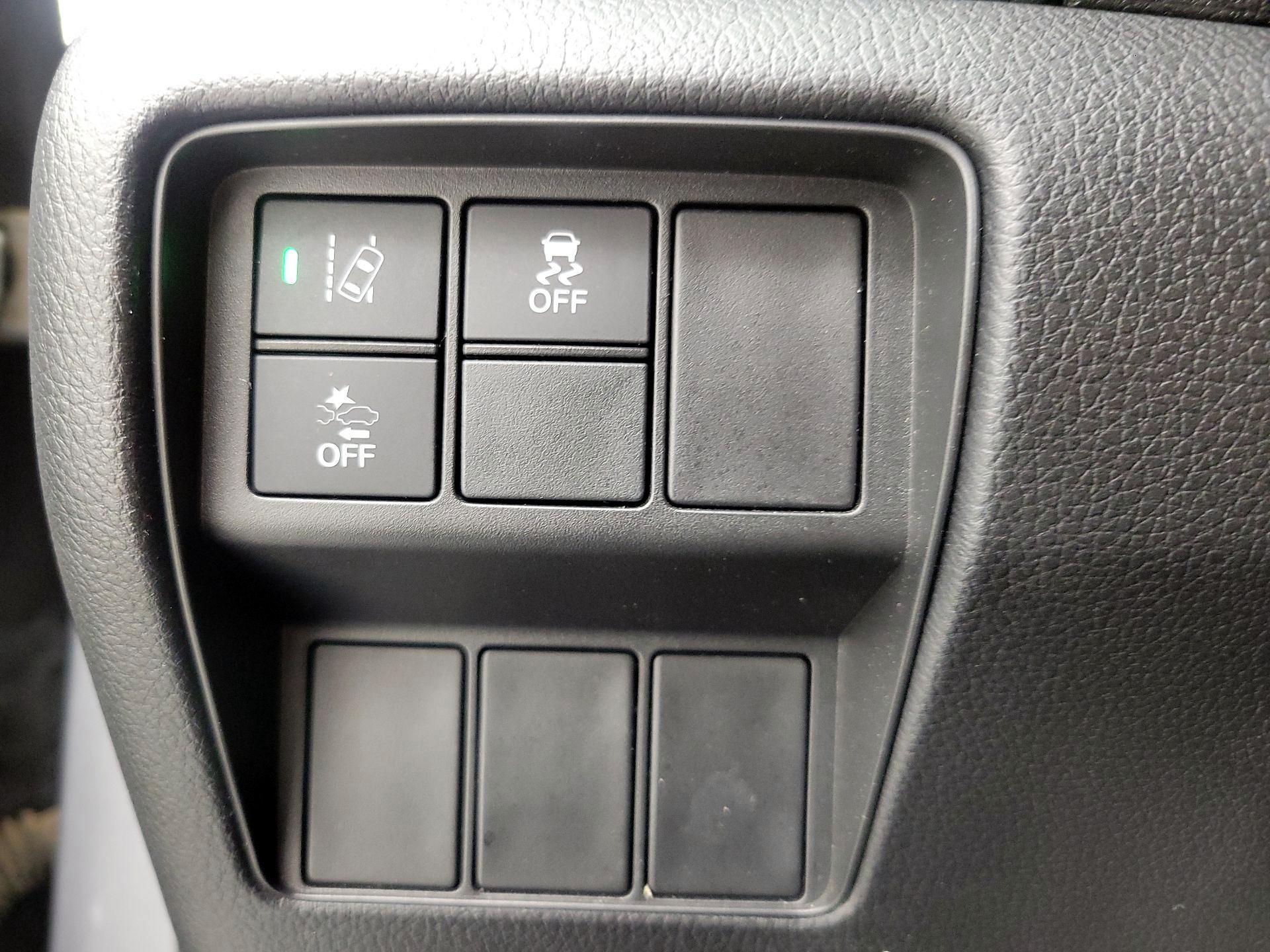 Thumbnail: 2018 Honda CR-V - 13
