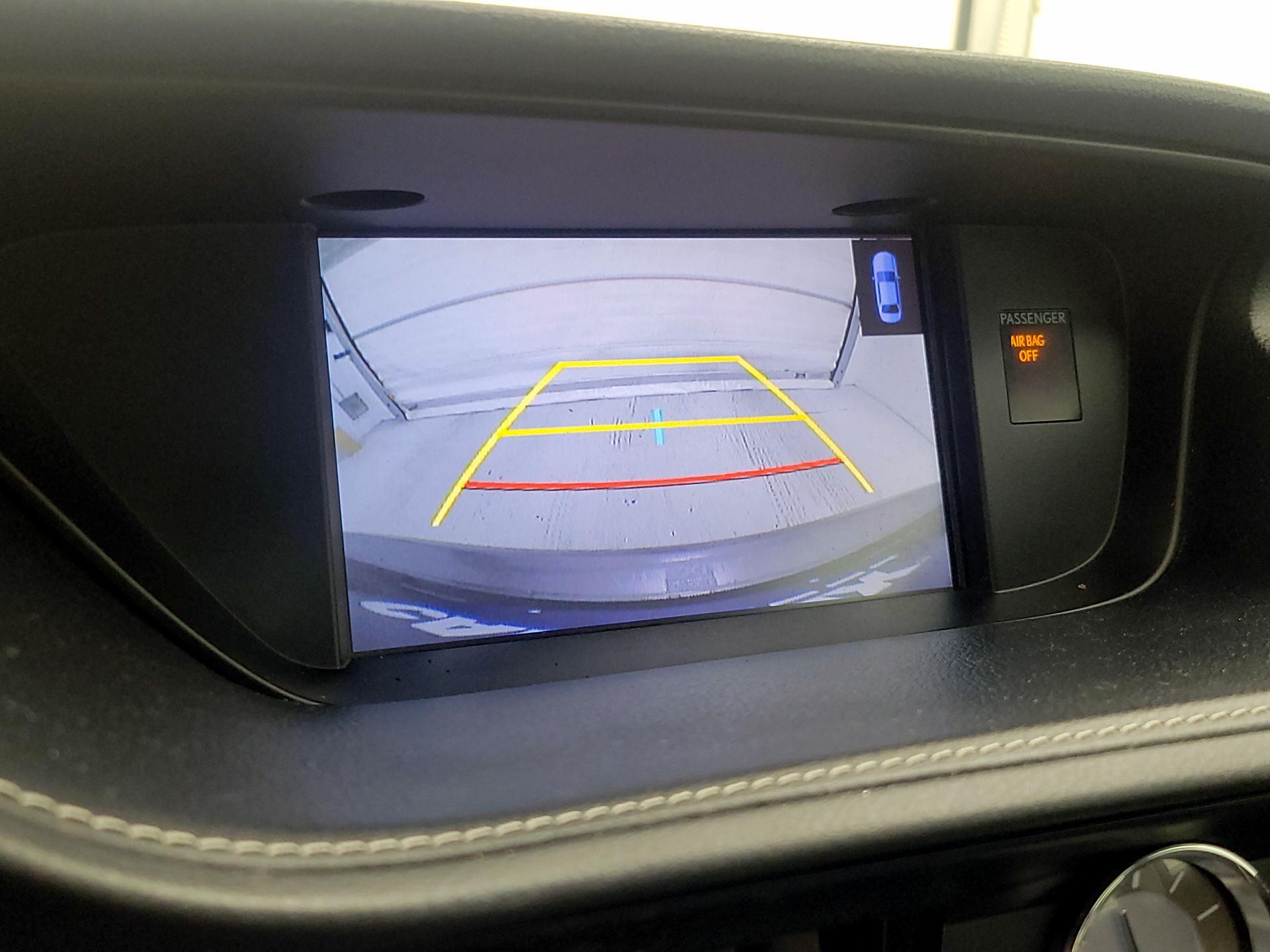 Thumbnail: 2016 Lexus ES - 15