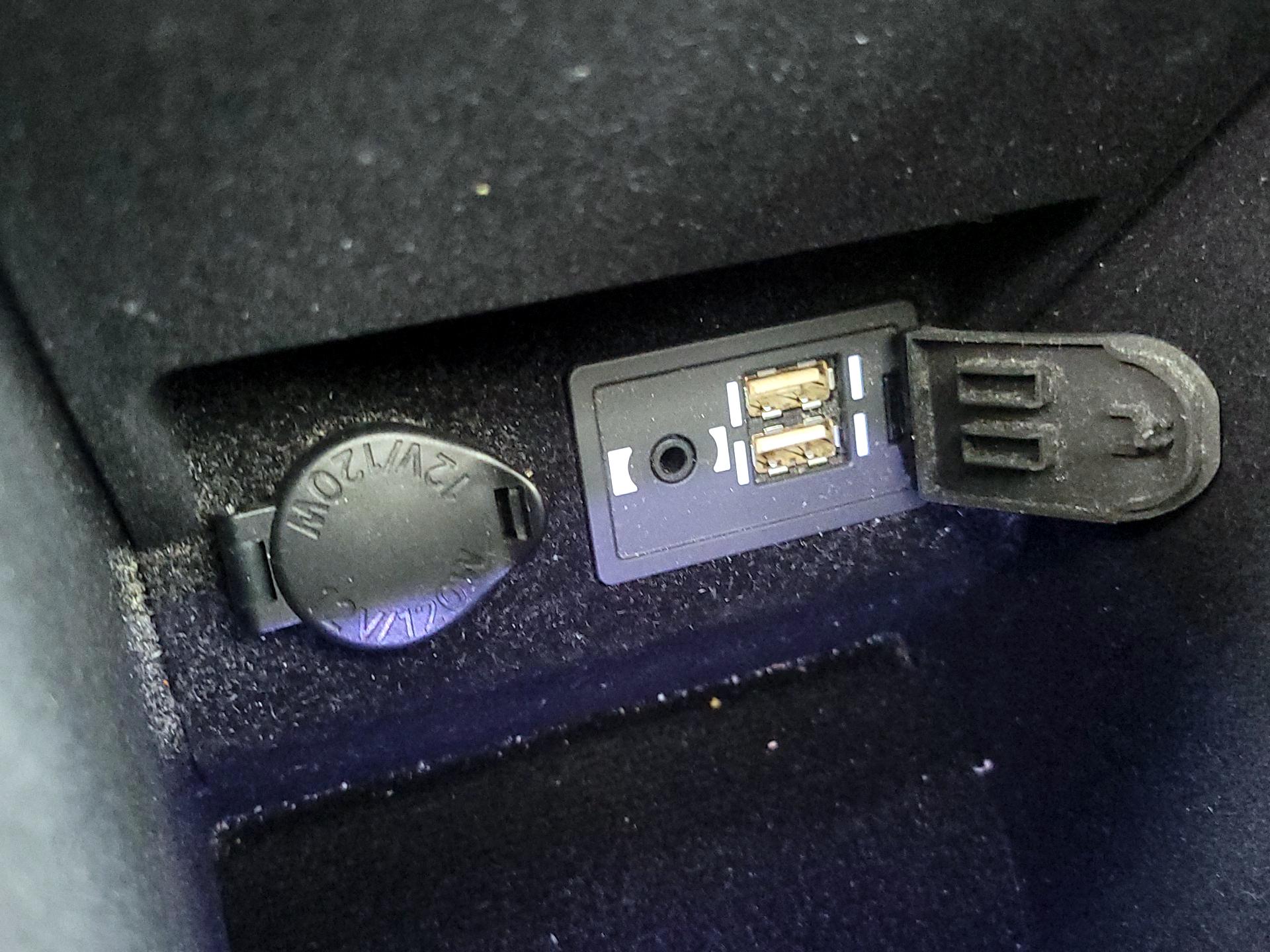 Thumbnail: 2016 Lexus ES - 19