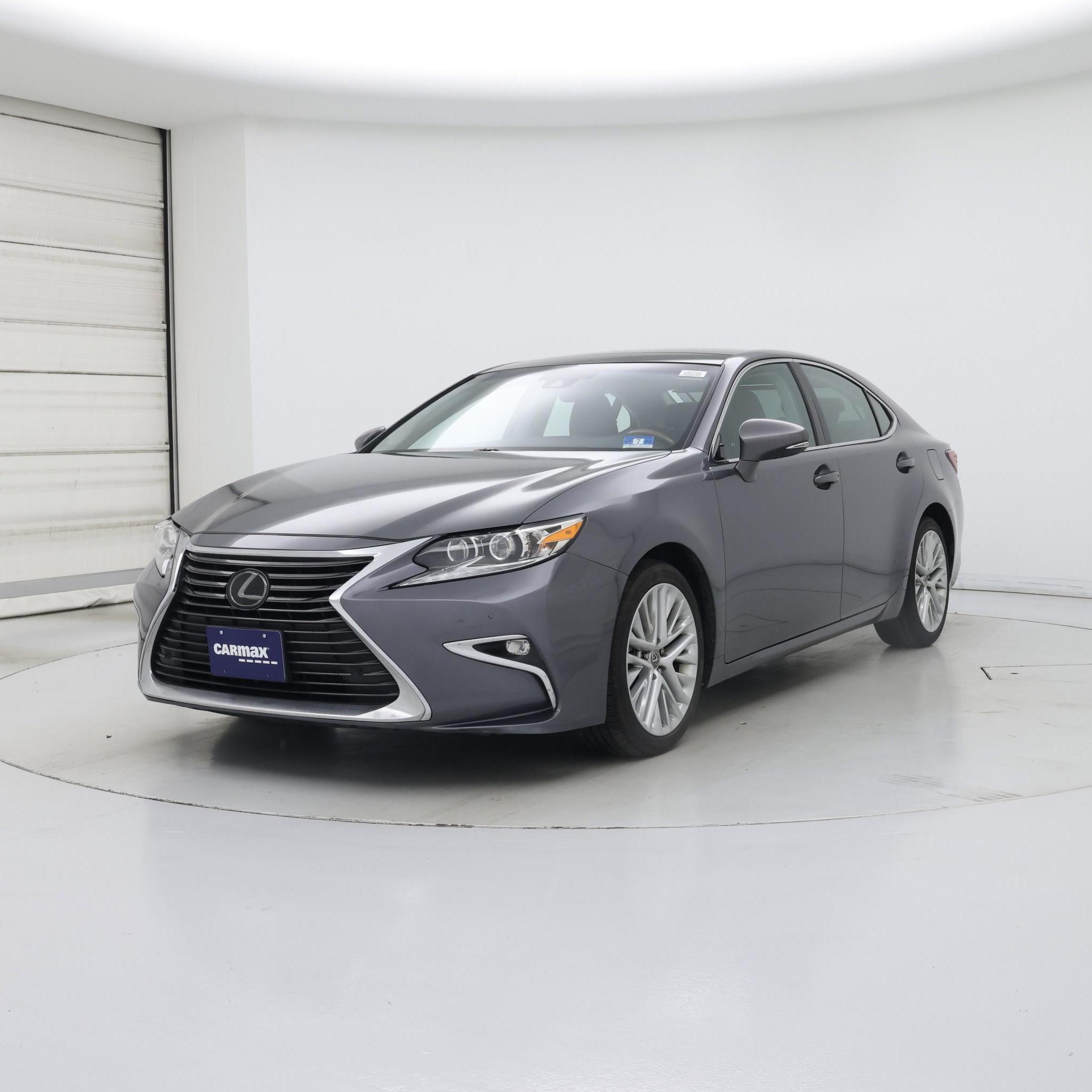 Thumbnail: 2016 Lexus ES - 4