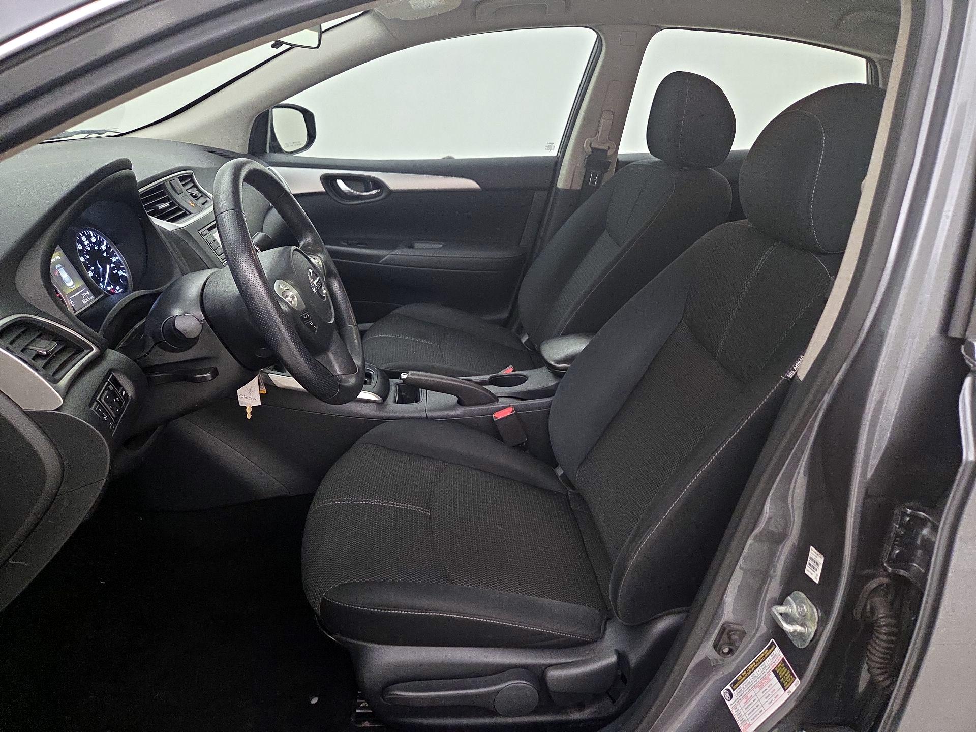 Thumbnail: 2018 Nissan Sentra - 11