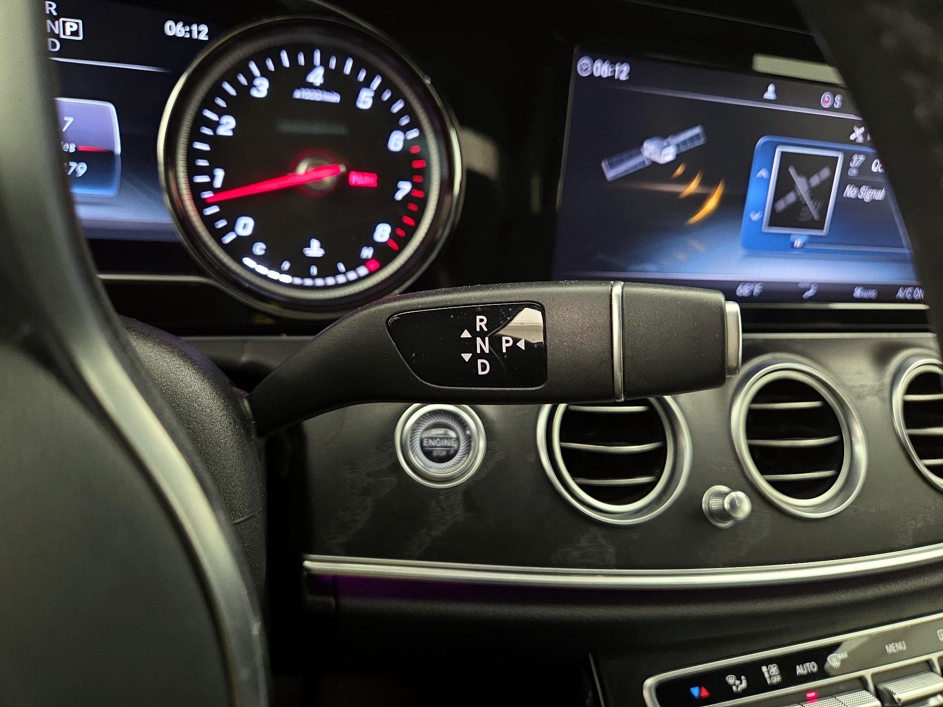 Thumbnail: 2019 Mercedes-Benz E-Class - 17