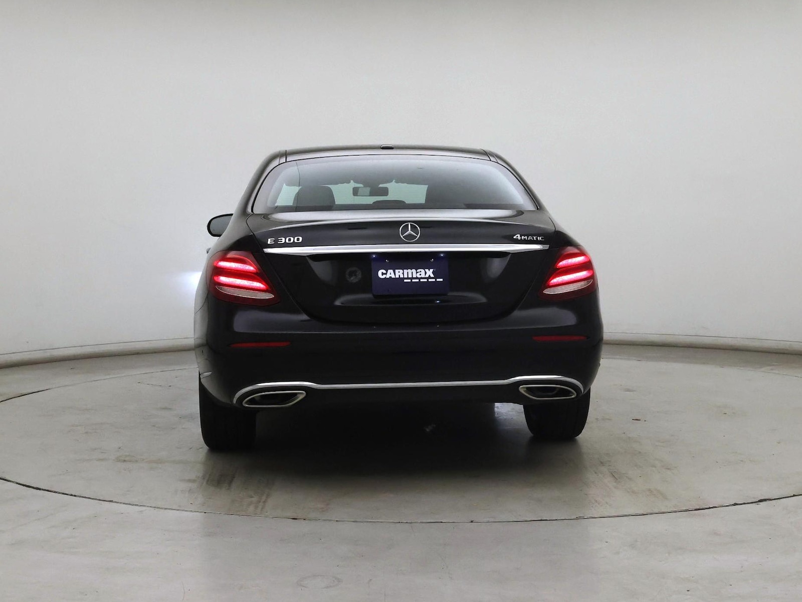 2019 Mercedes-Benz E-Class E300 - Photo 7