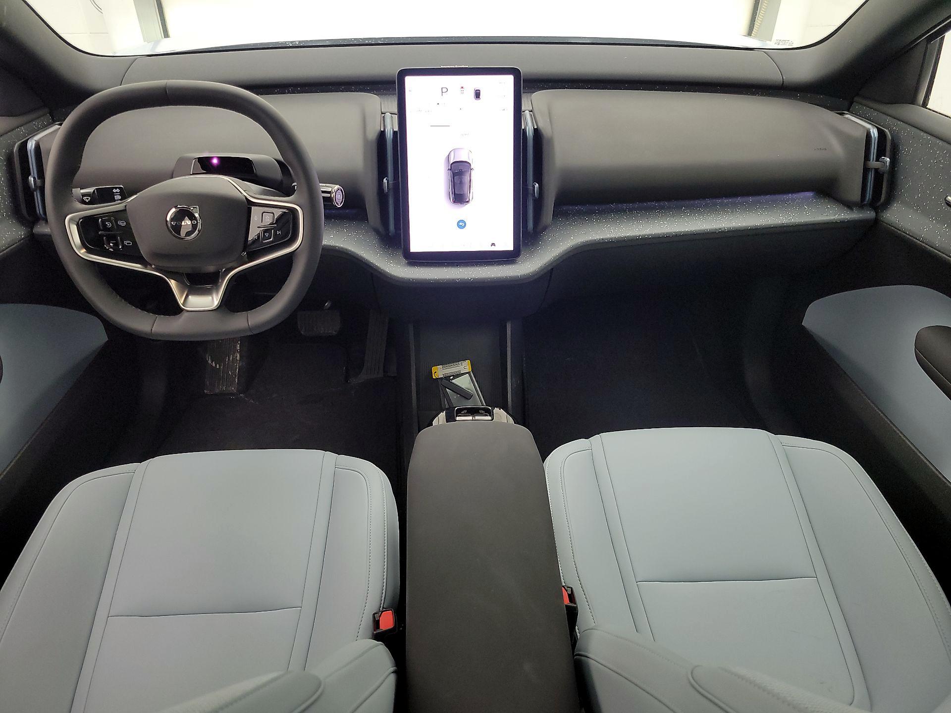 Thumbnail: 2025 Volvo EX30 - 9