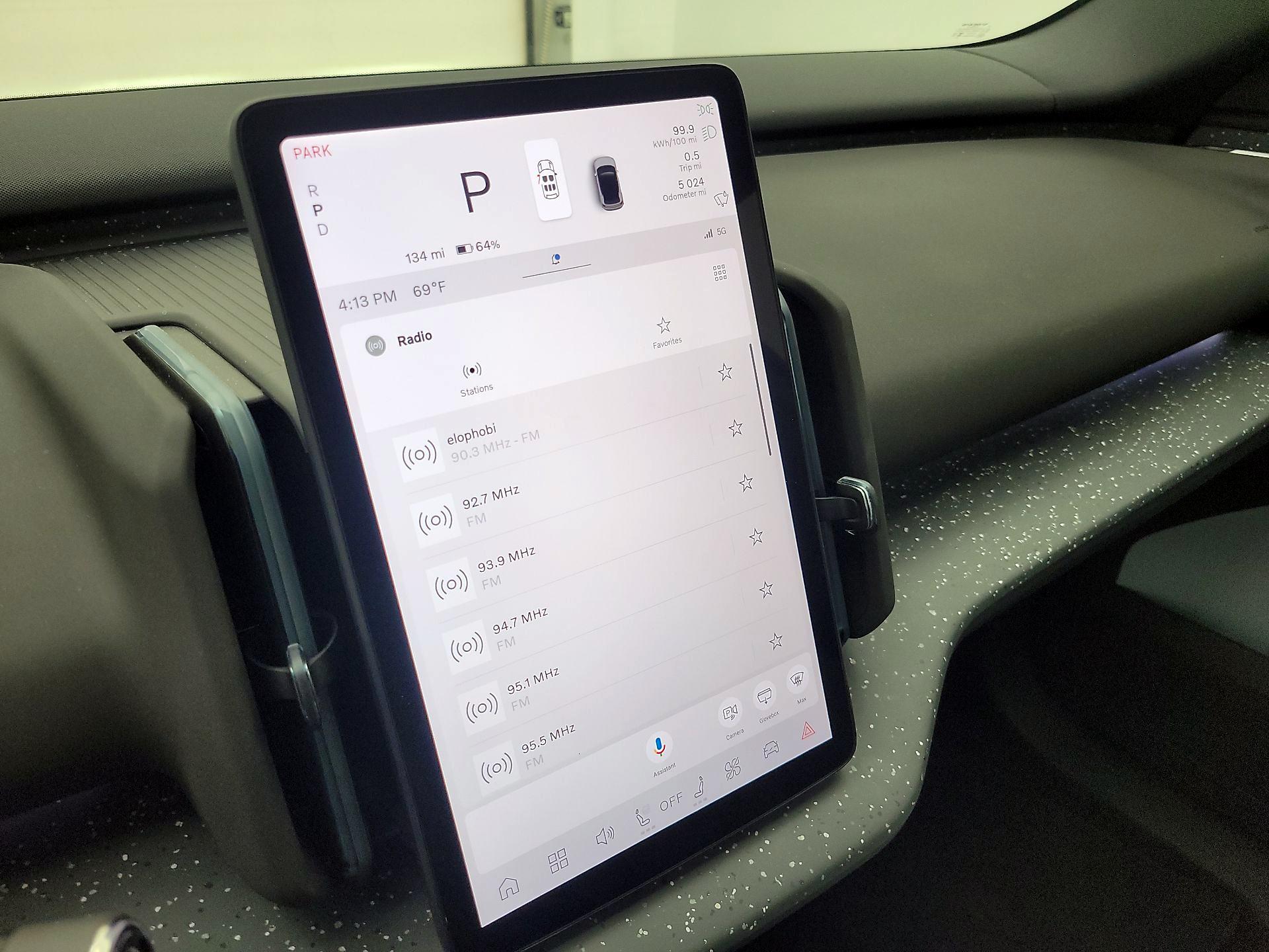 Thumbnail: 2025 Volvo EX30 - 15