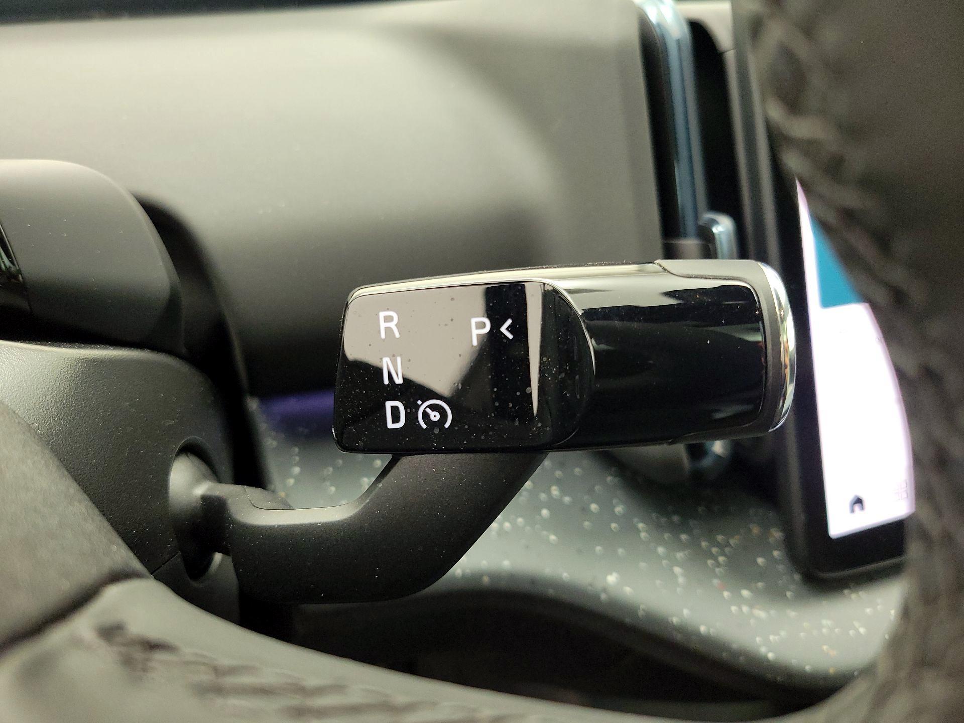 Thumbnail: 2025 Volvo EX30 - 17