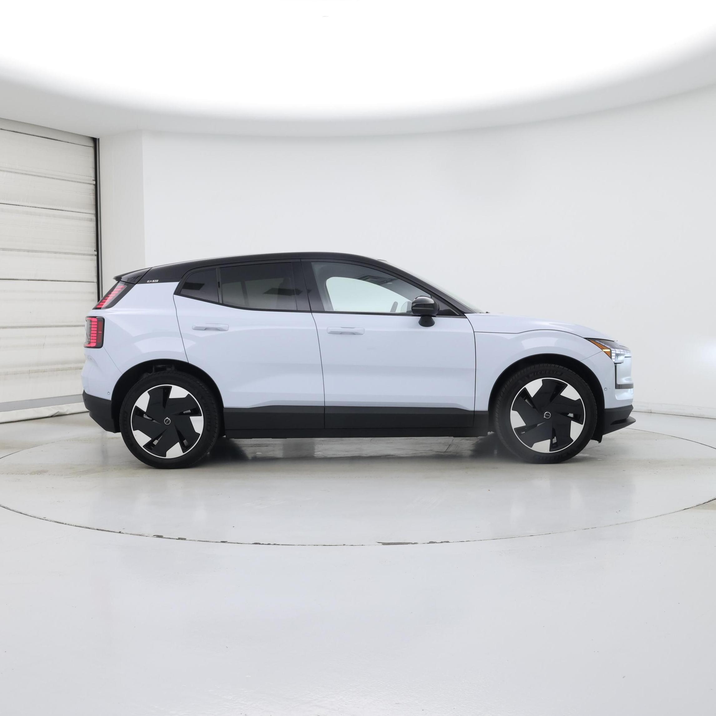 Thumbnail: 2025 Volvo EX30 - 7