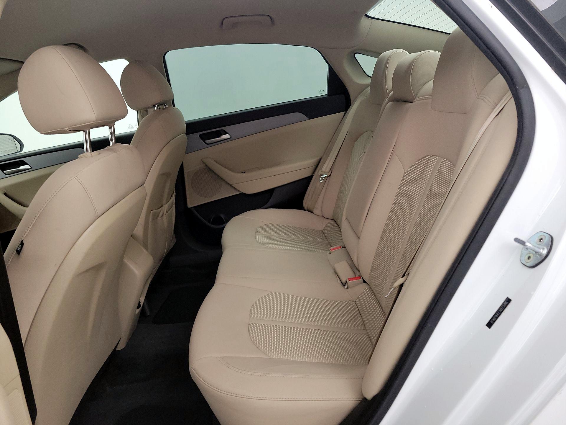 Thumbnail: 2018 Hyundai Sonata - 19