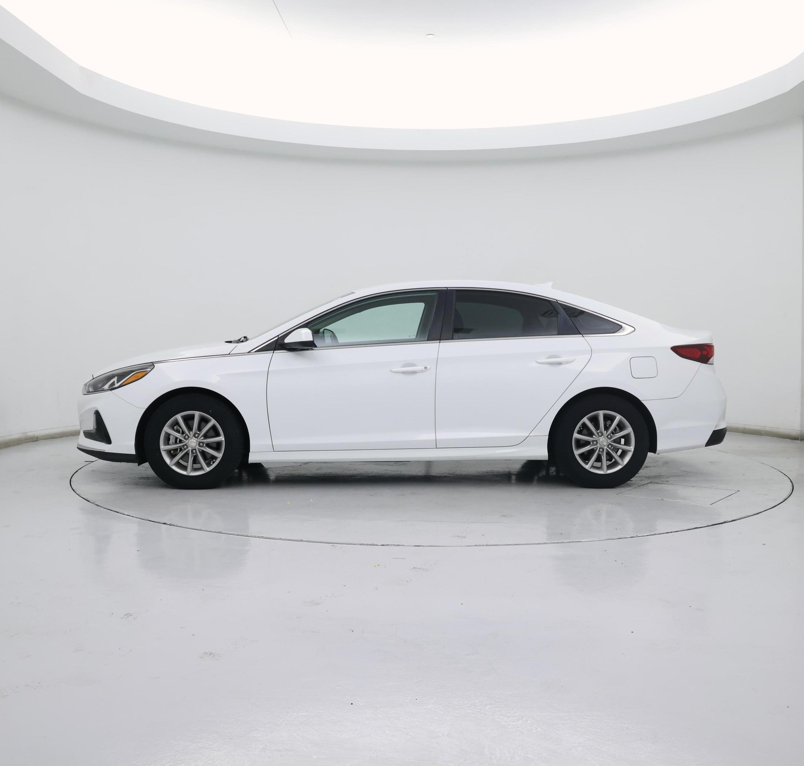 Thumbnail: 2018 Hyundai Sonata - 3